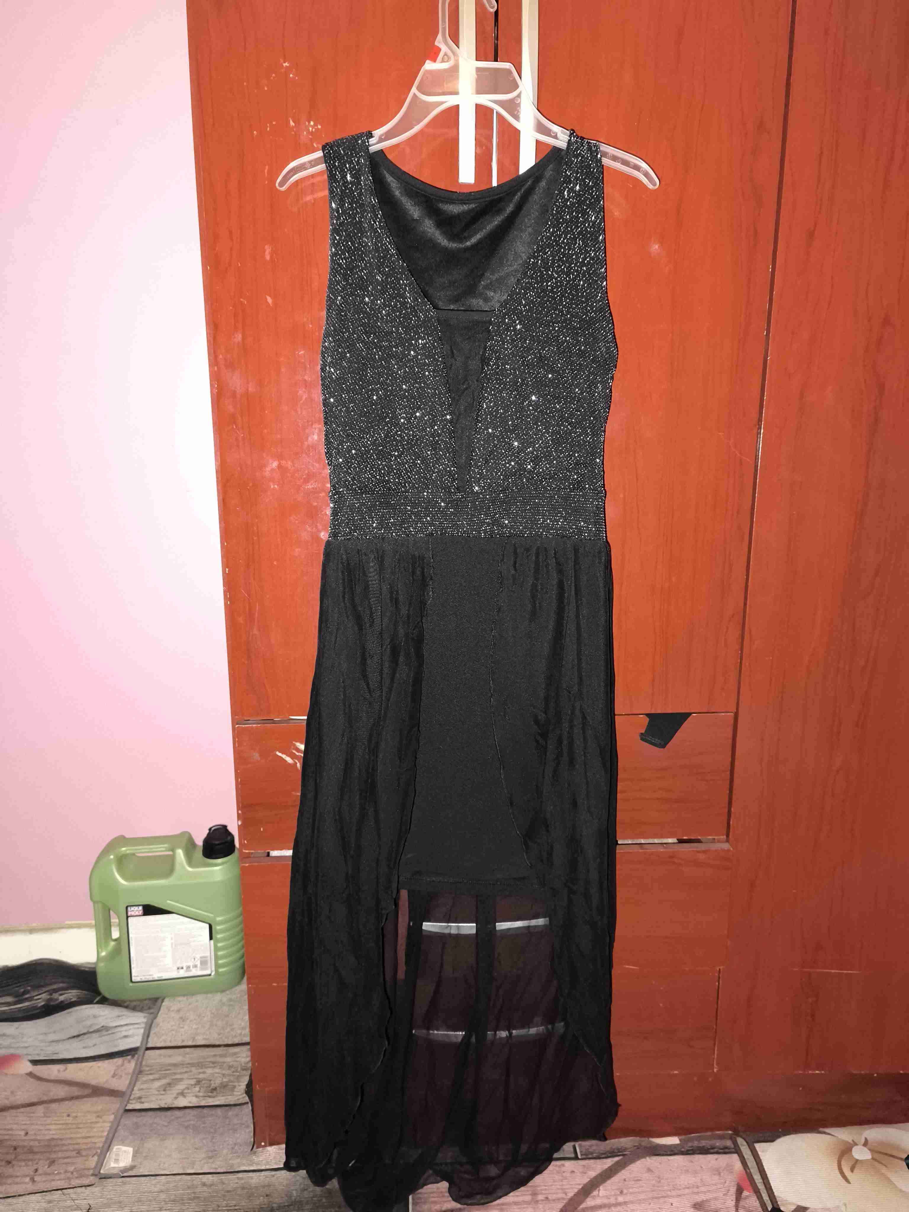 Vestido negro con brillos