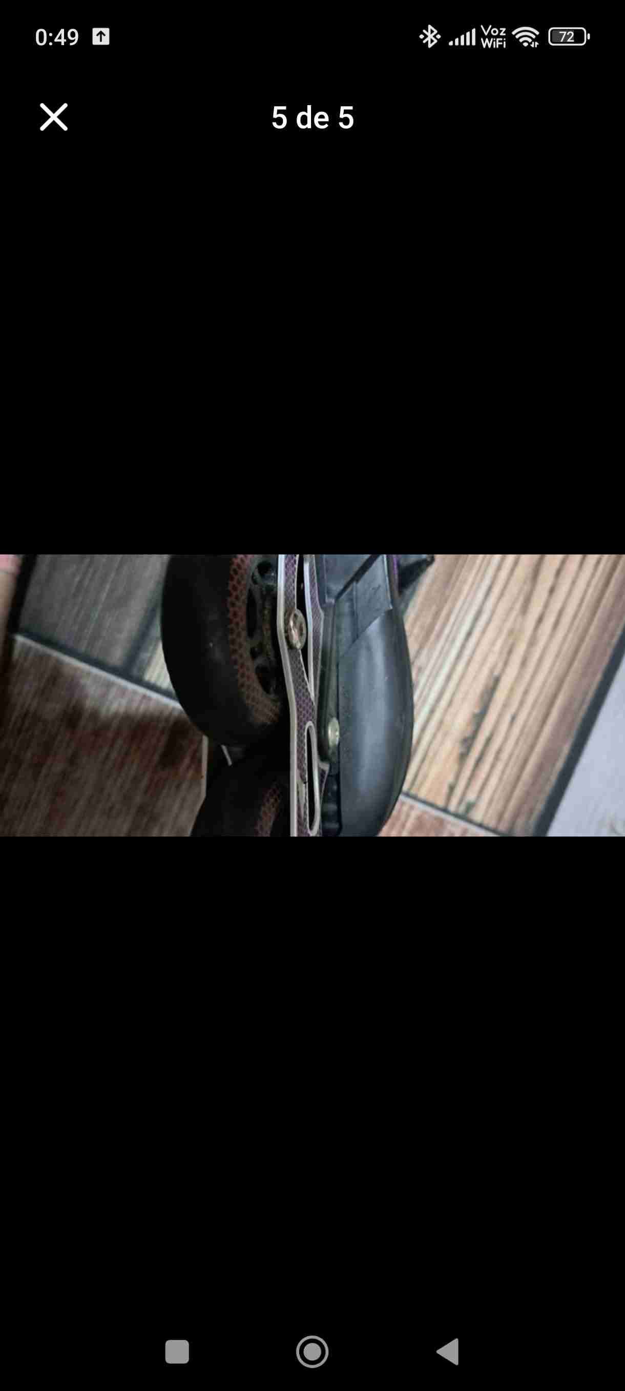 Patines en línea negros y morados - miniatura 3