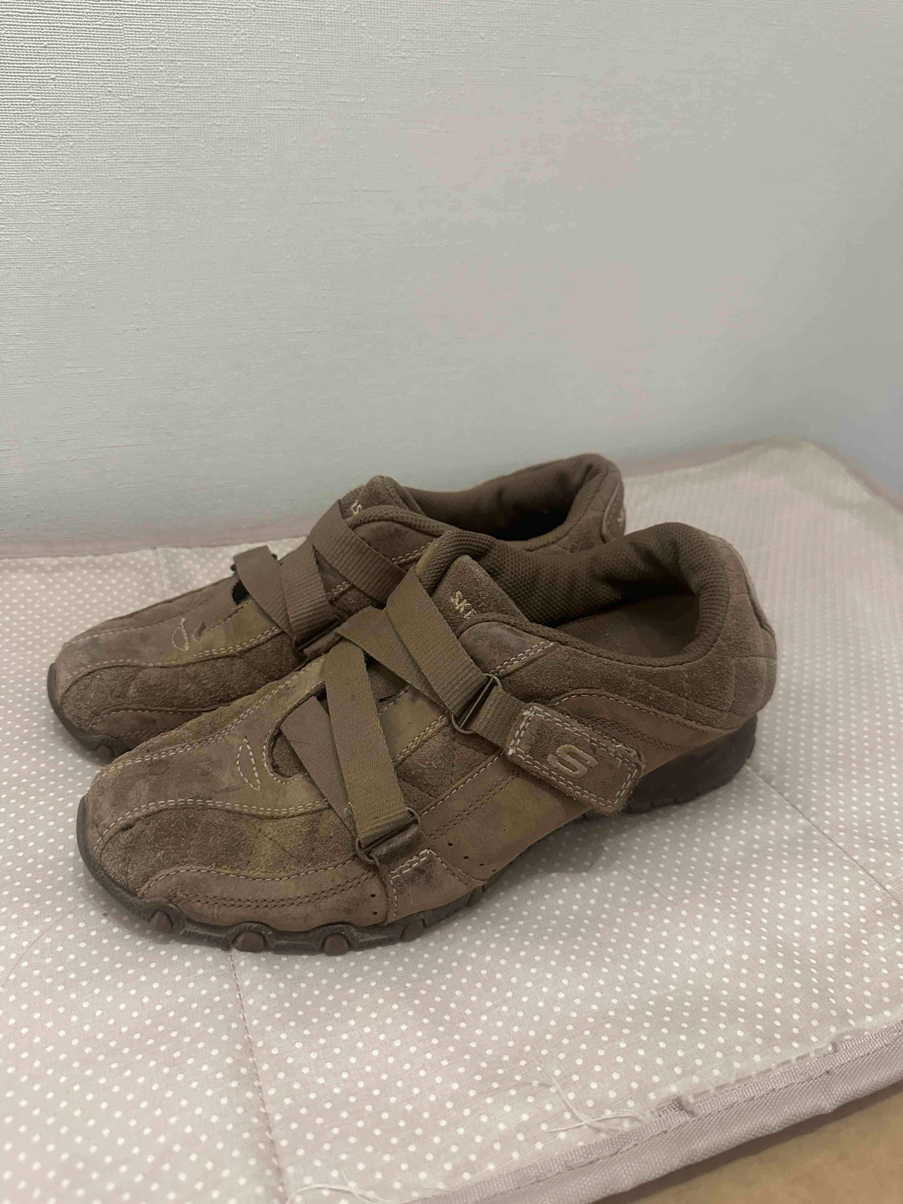 Zapatillas deportivas marrones