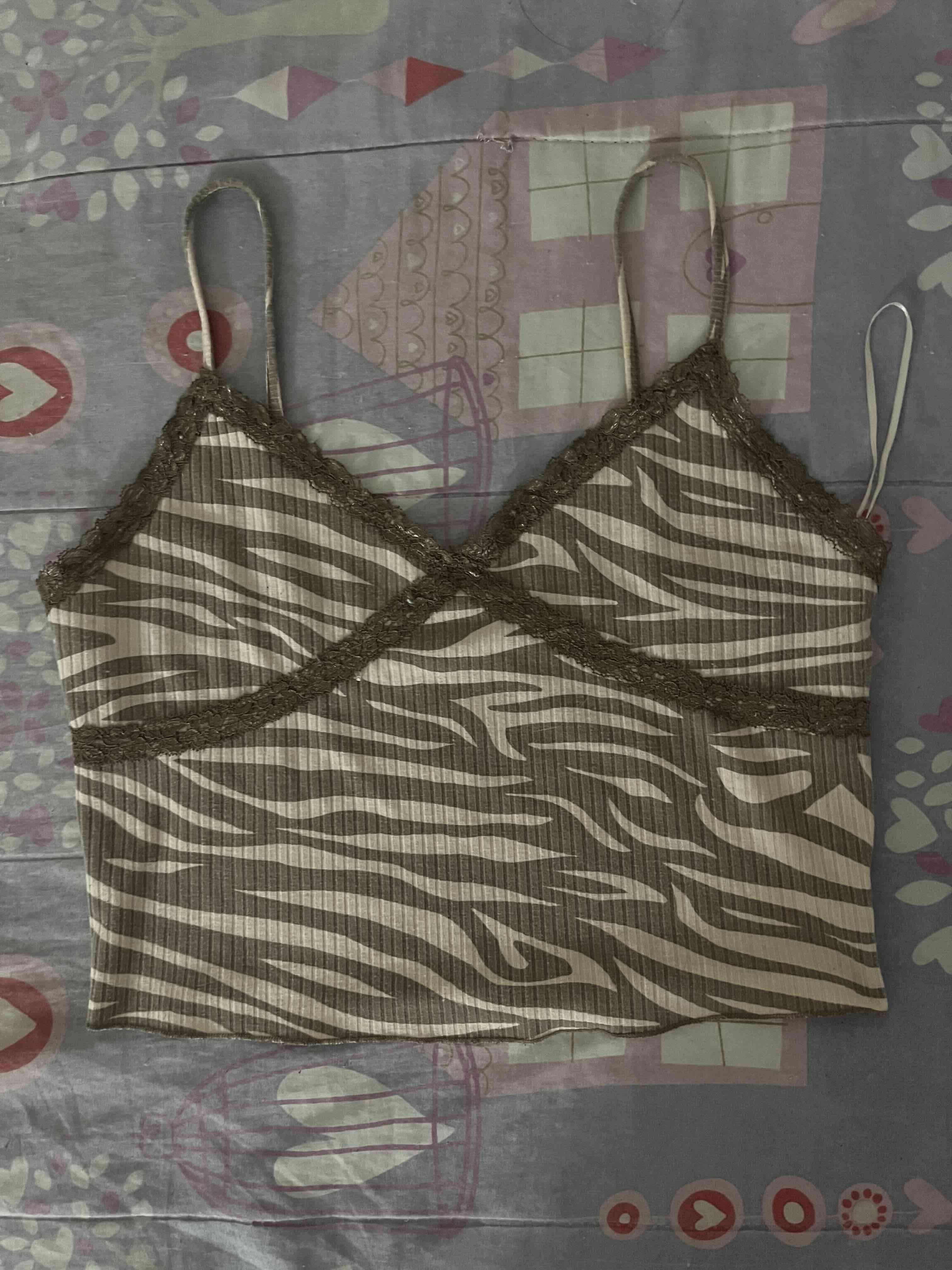 Top de tirantes animal print