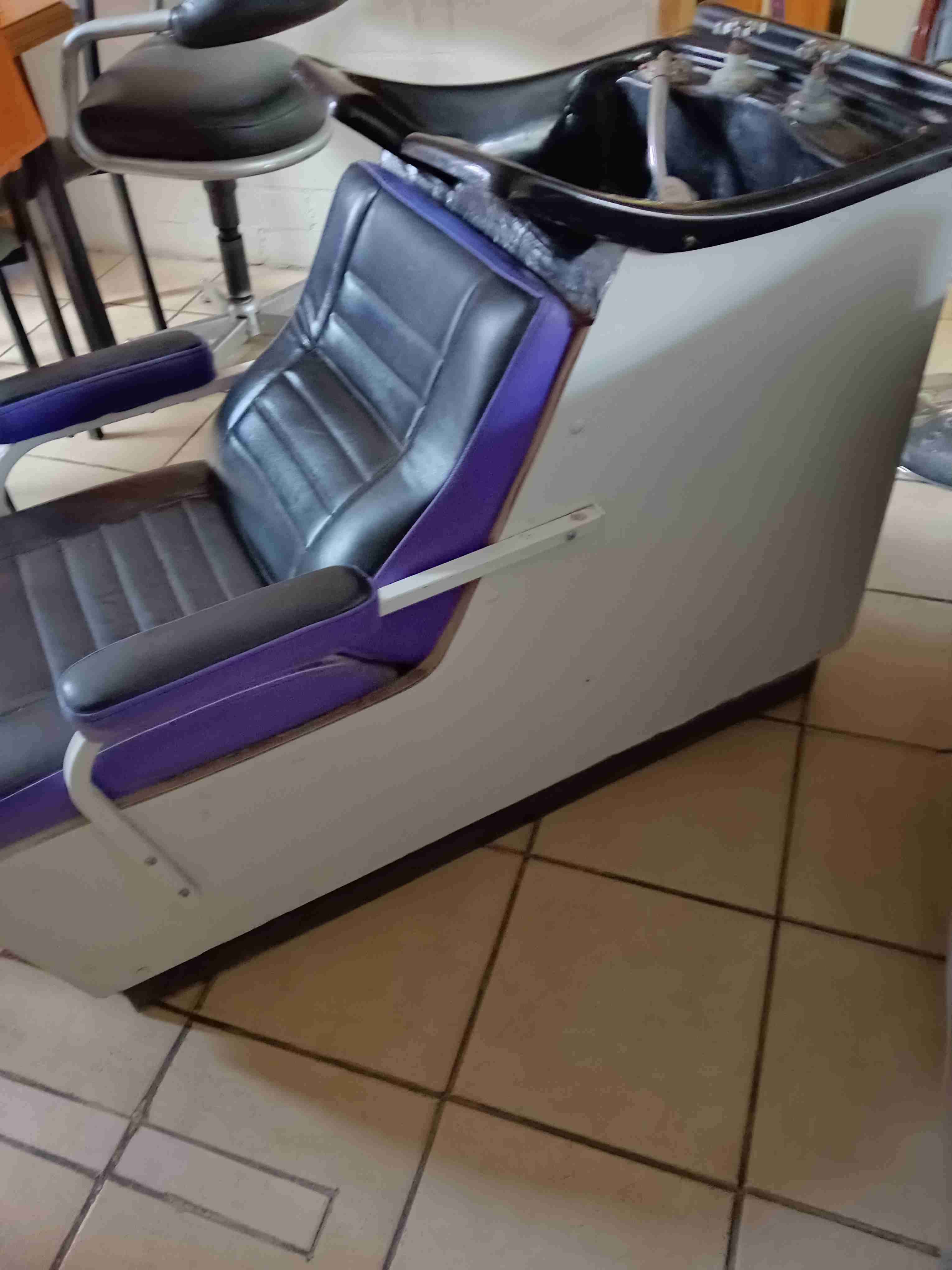 Sillón lavacabezas de peluquería - miniatura 3