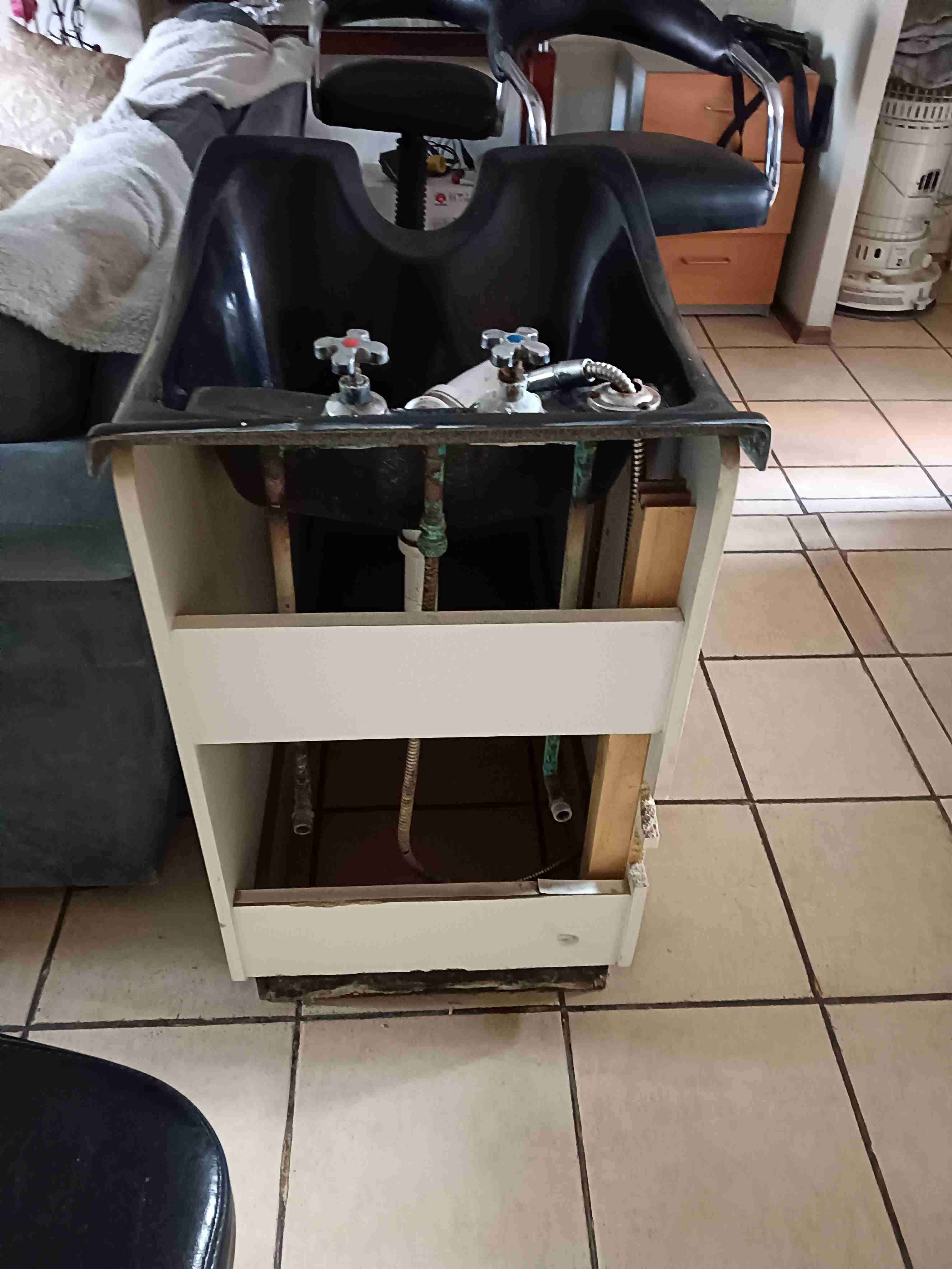 Sillón lavacabezas de peluquería - miniatura 4