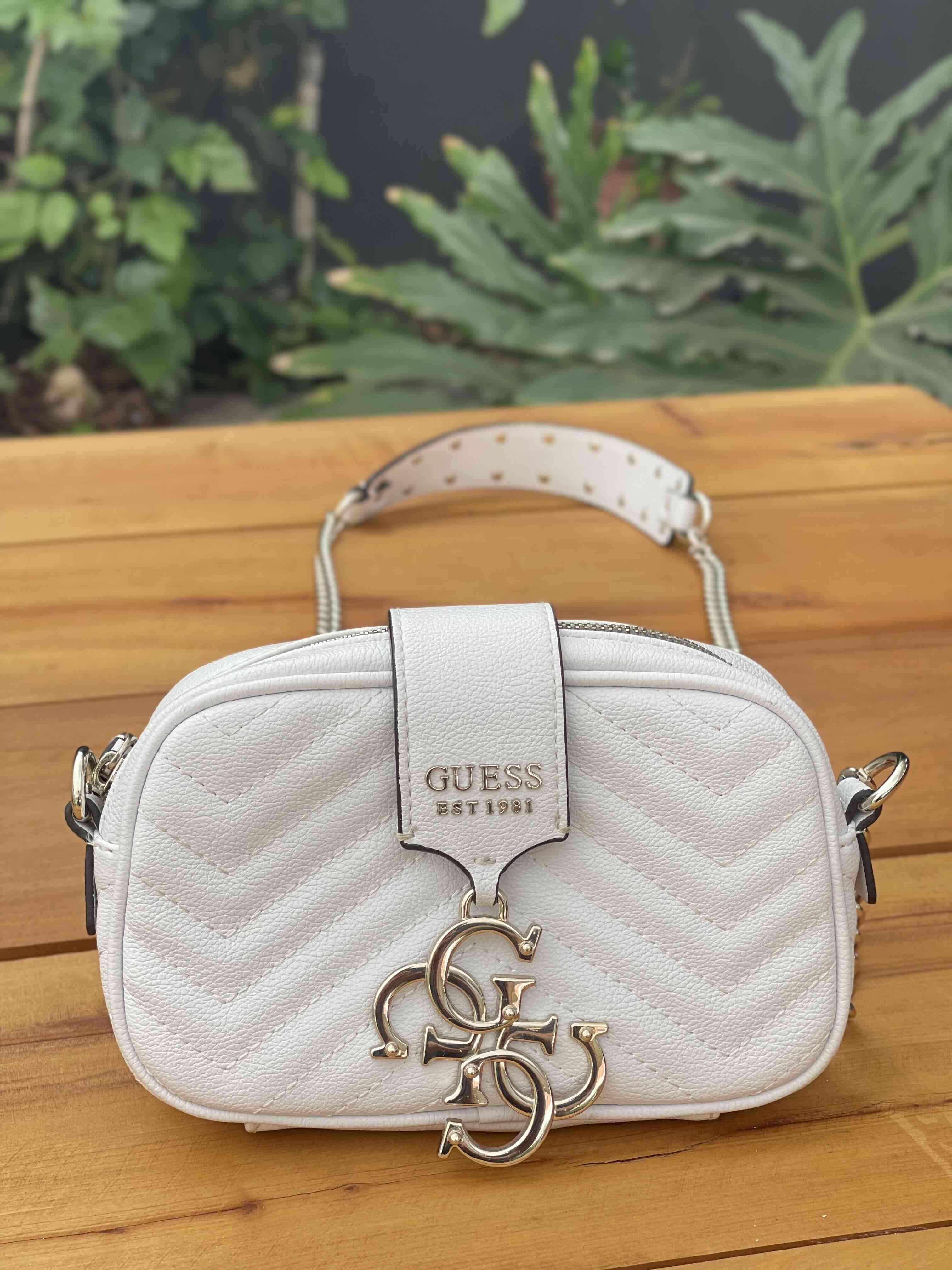 Bandolera blanca con cadena - miniatura 4