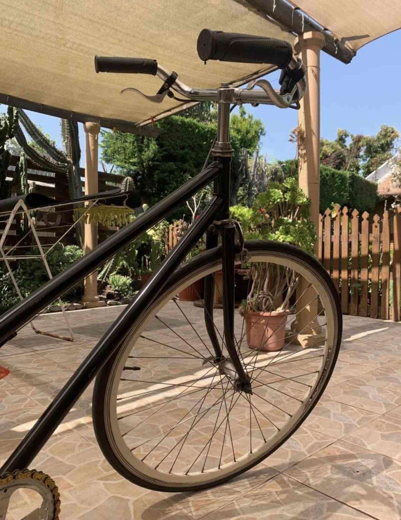 Bicicleta negra estilo urbano Aro 26 - miniatura 4