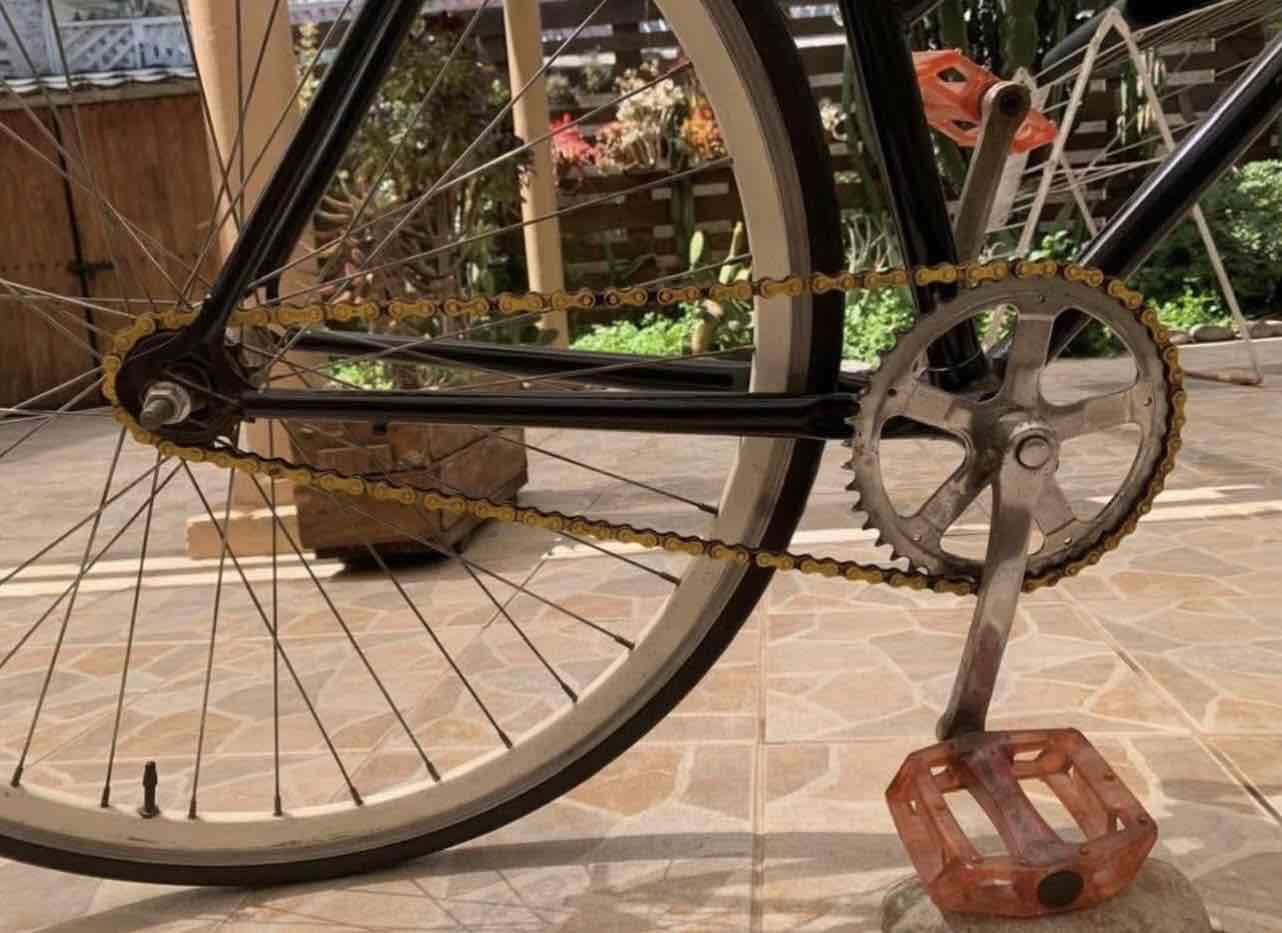 Bicicleta negra estilo urbano Aro 26 - miniatura 5