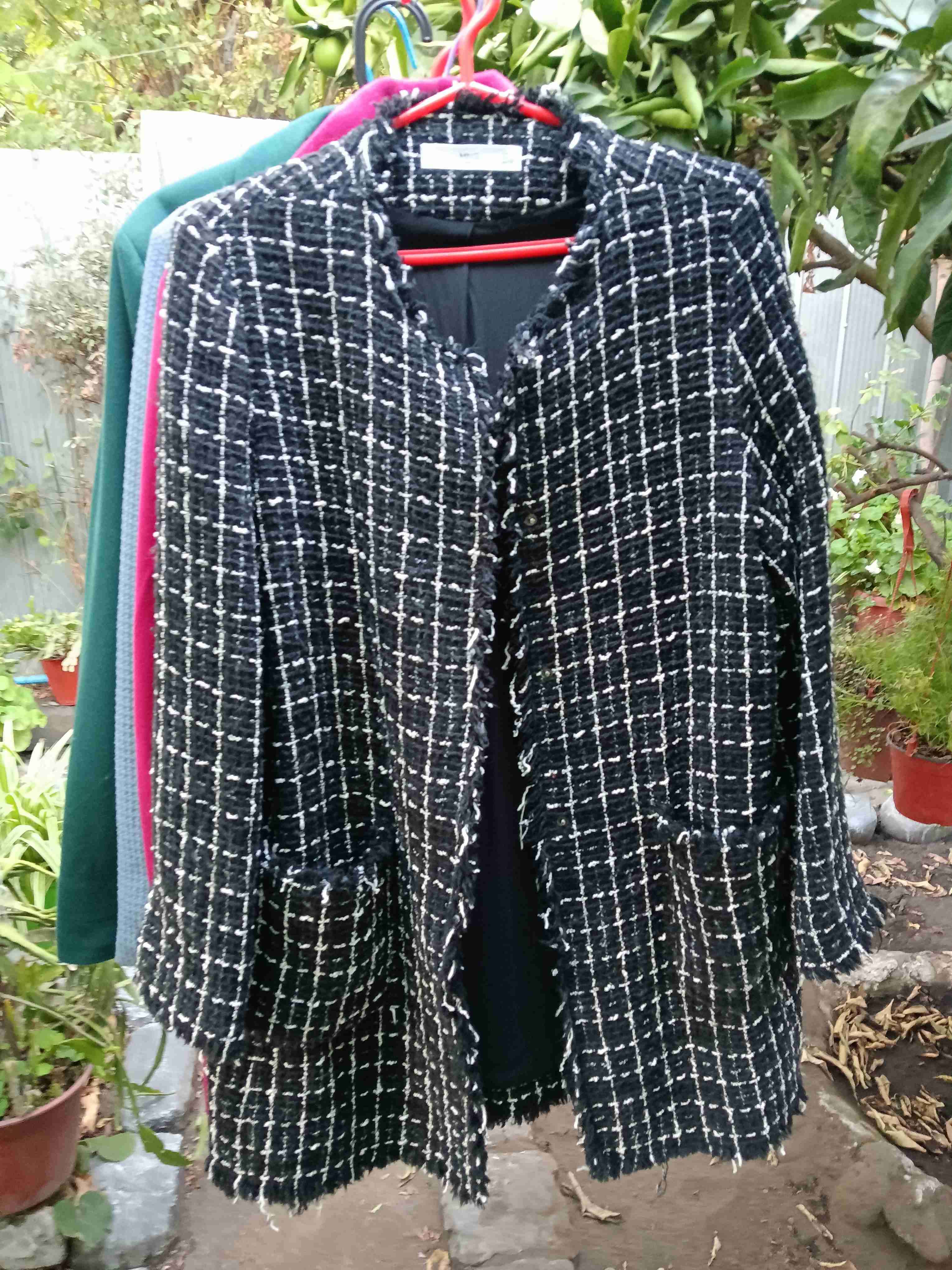 Abrigo tweed blanco y negro Mango - miniatura 2