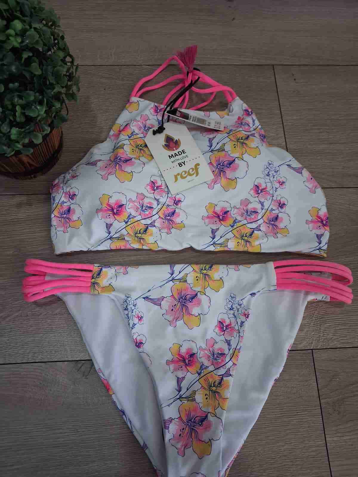 Bikini floral con tiras rosa - miniatura 2