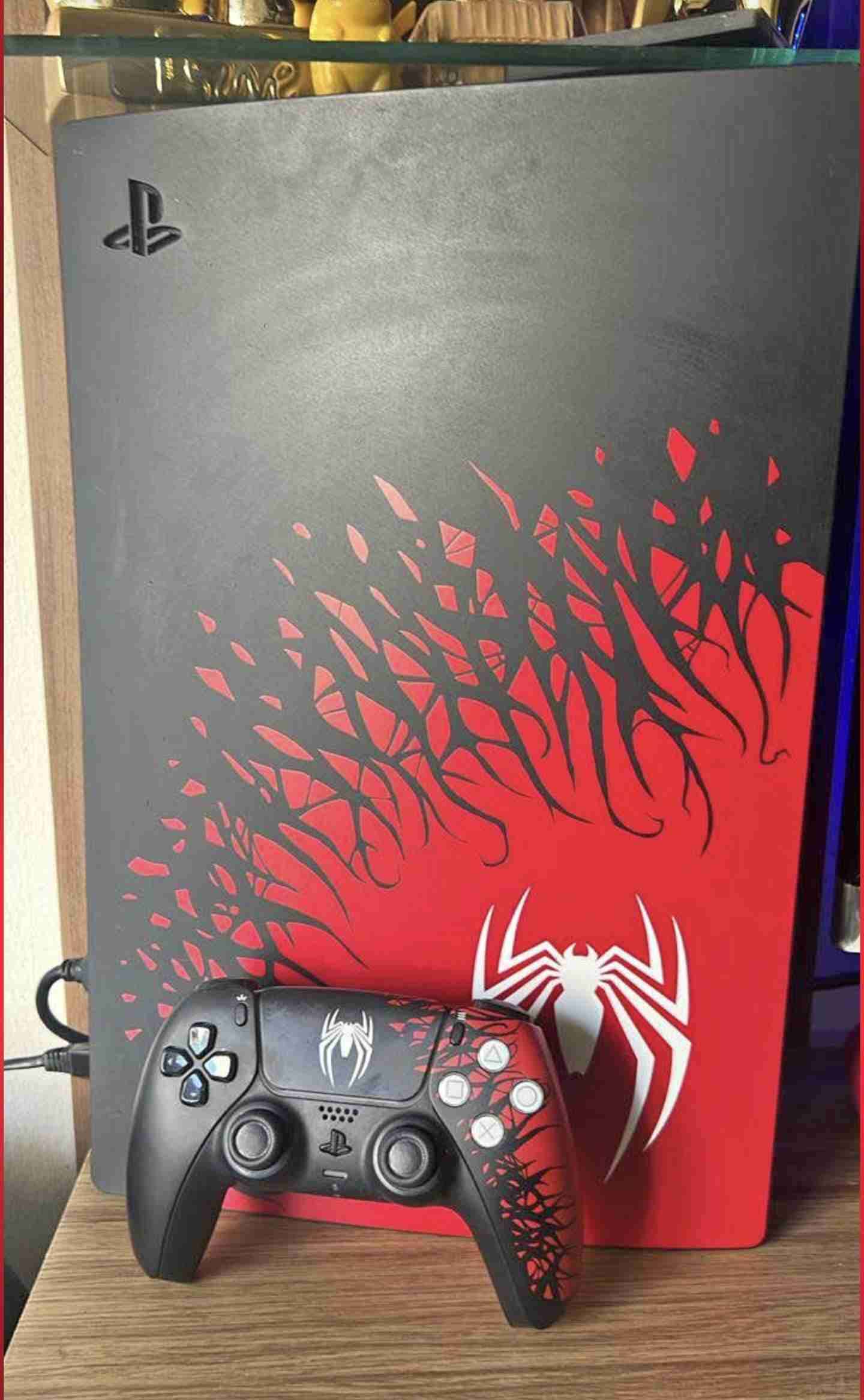 PS5 Edición Limitada Spider-Man 2 - miniatura 3