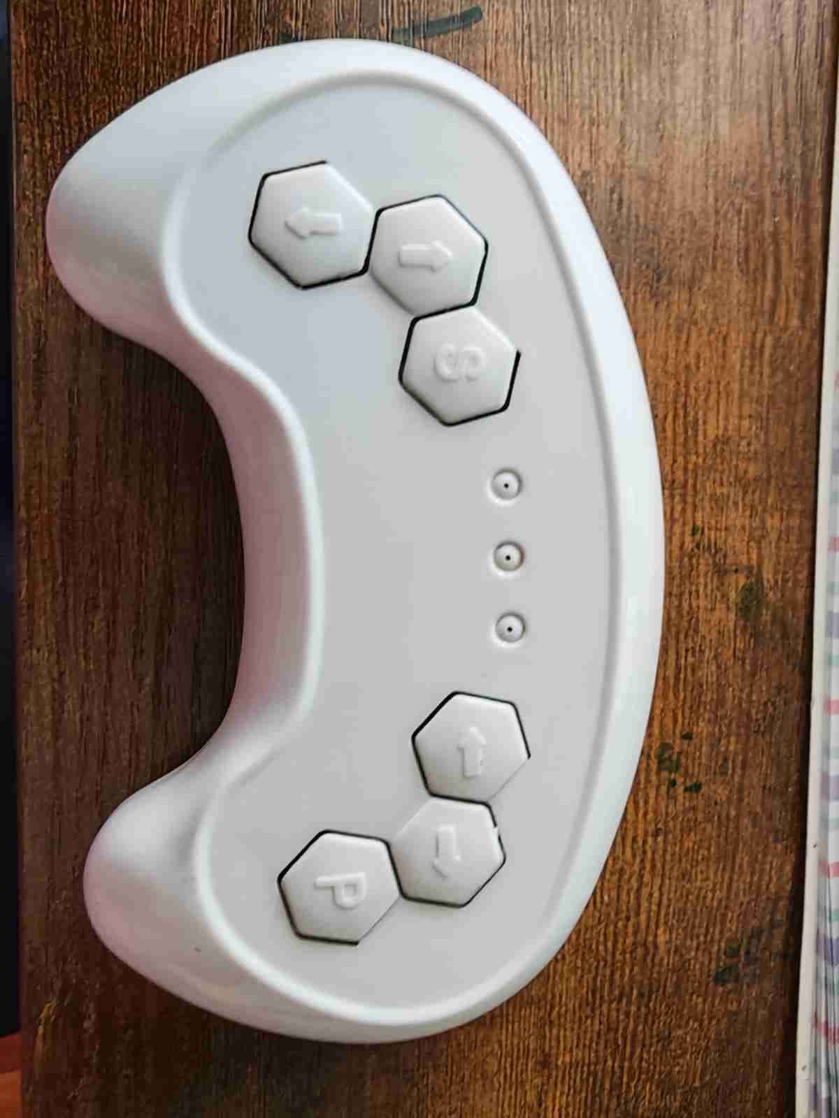 Auto eléctrico para niños azul - miniatura 3