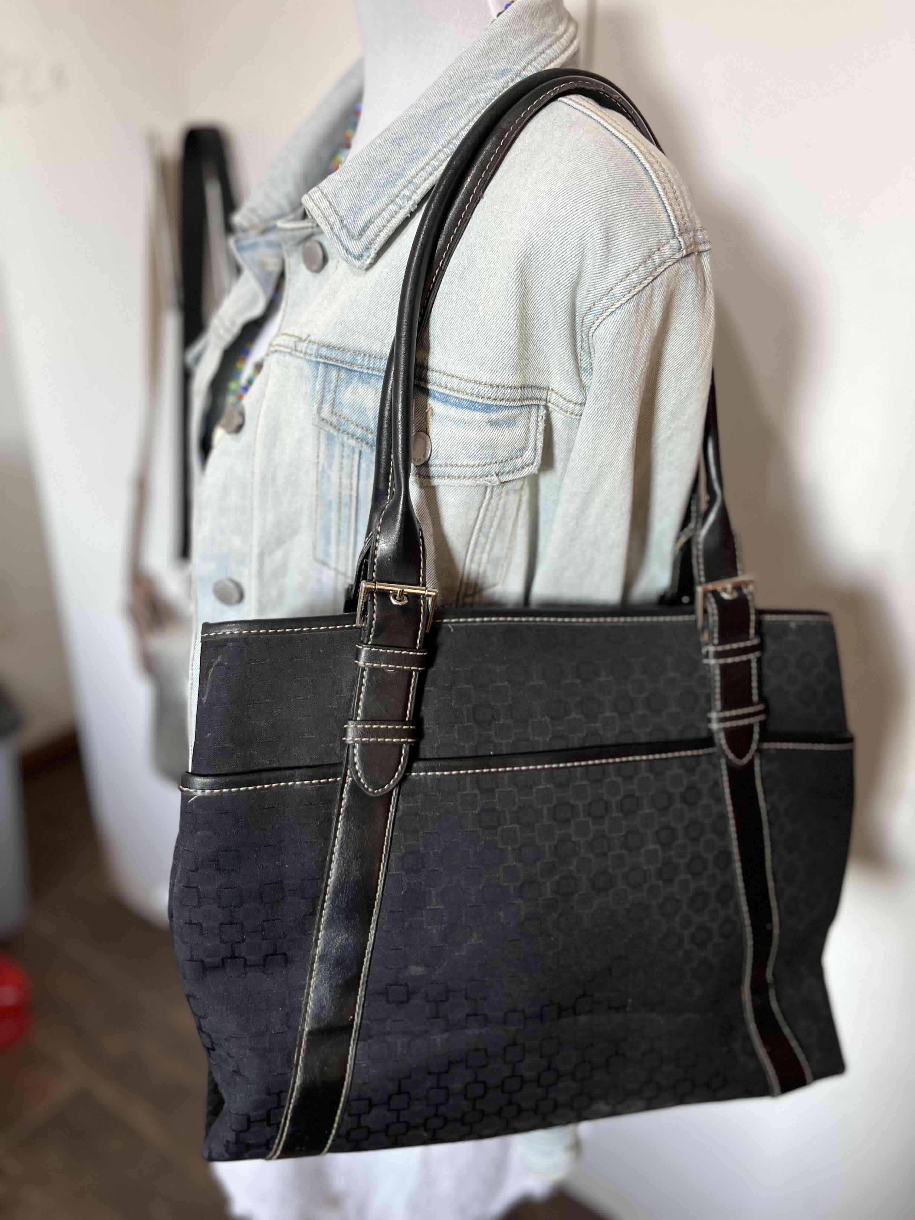 Cartera negra elegante Nine west