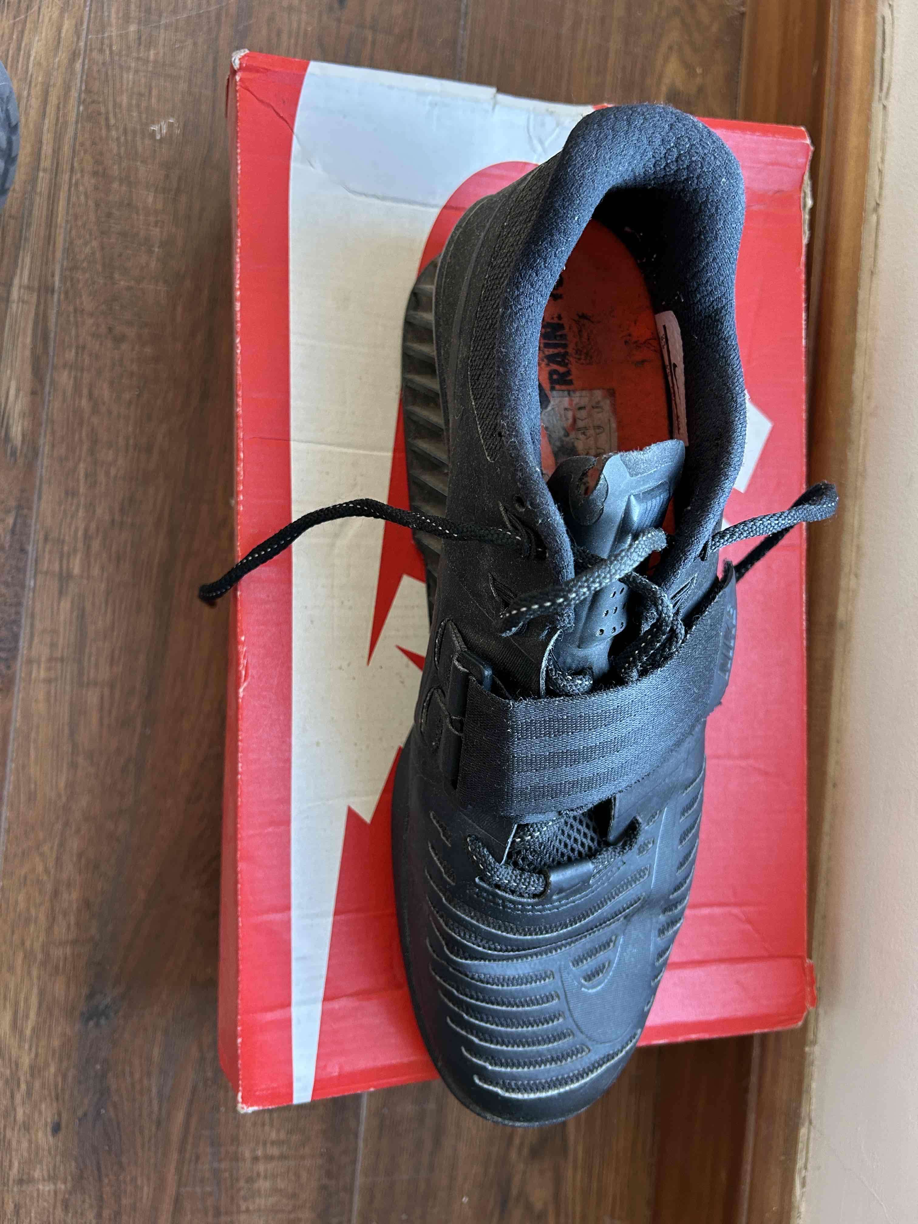 Zapatillas levantamiento  Romaleos negras Nike - miniatura 6