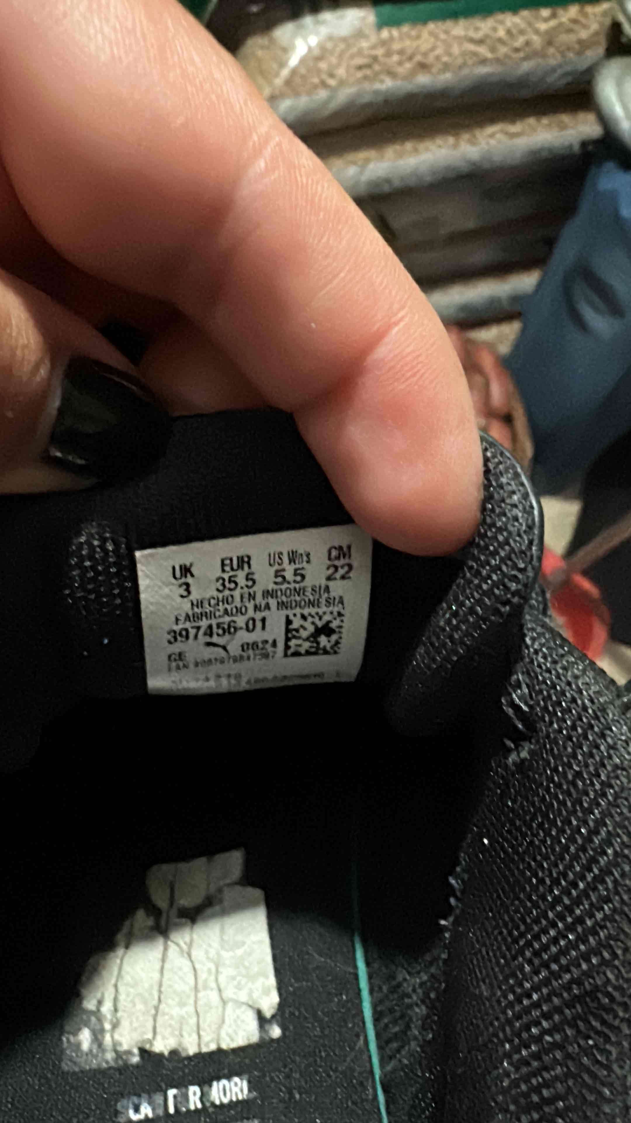 Zapatillas negras Puma en buen estado - miniatura 5