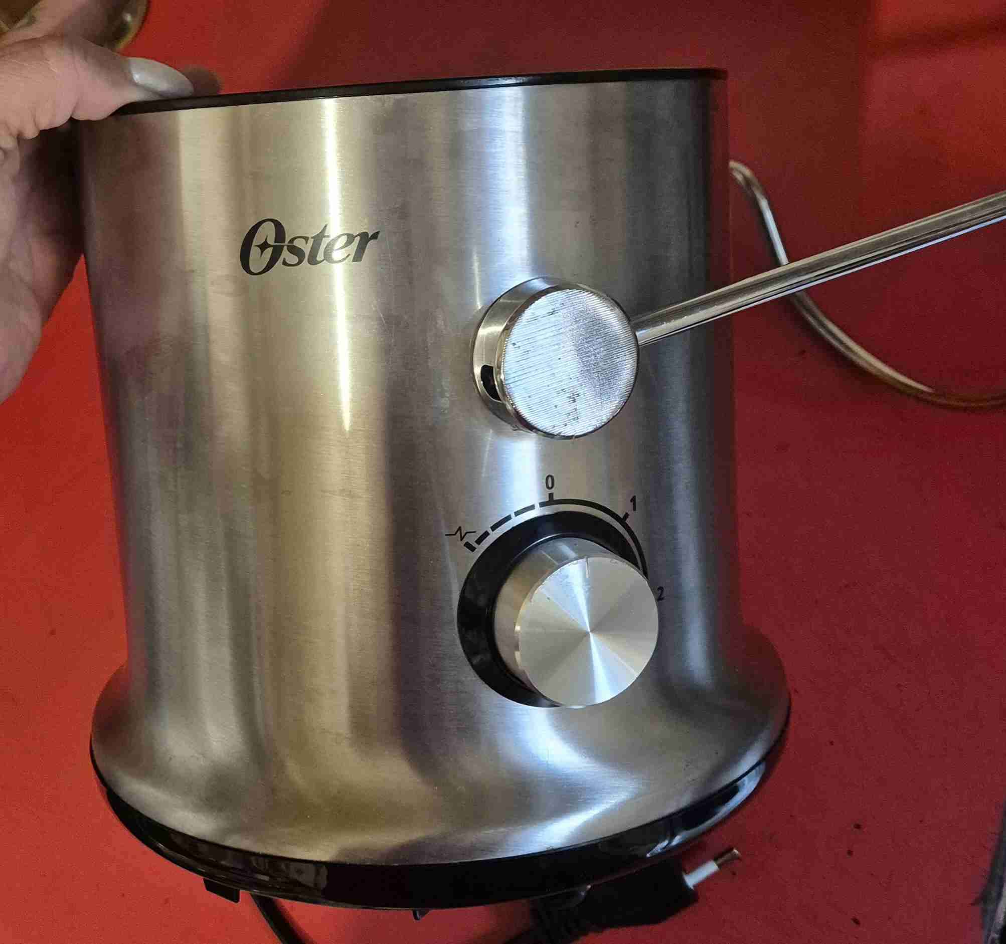 Extractor de jugos Oster - miniatura 5