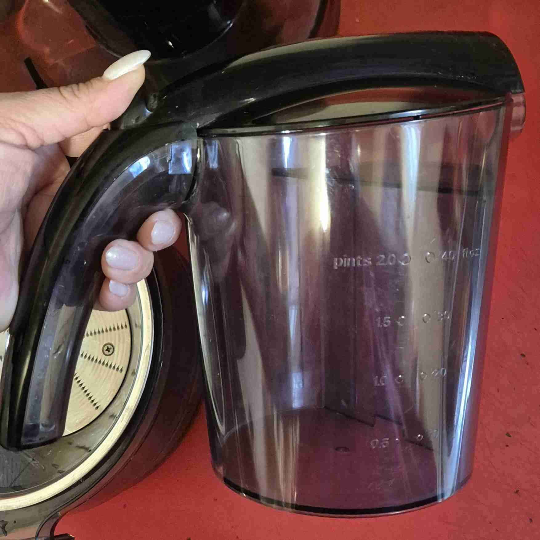 Extractor de jugos Oster - miniatura 6