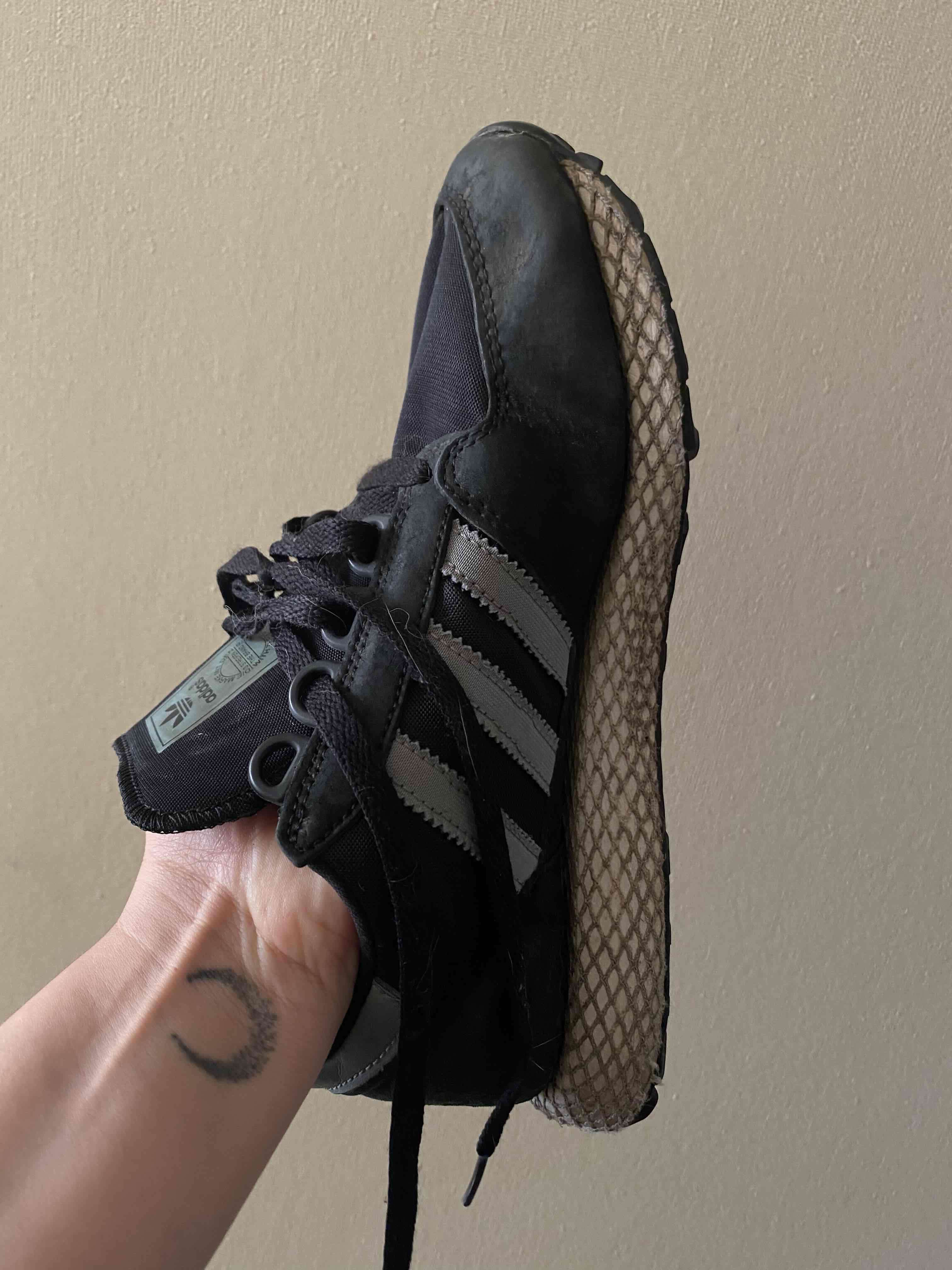 Zapatillas negras deportivas - miniatura 2