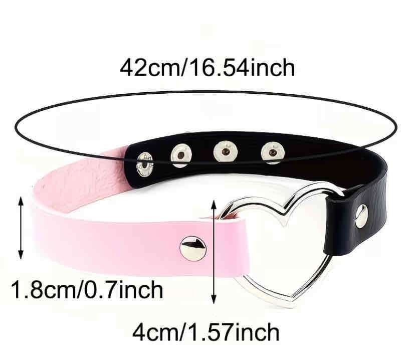 Collar de cuero con corazón - miniatura 3