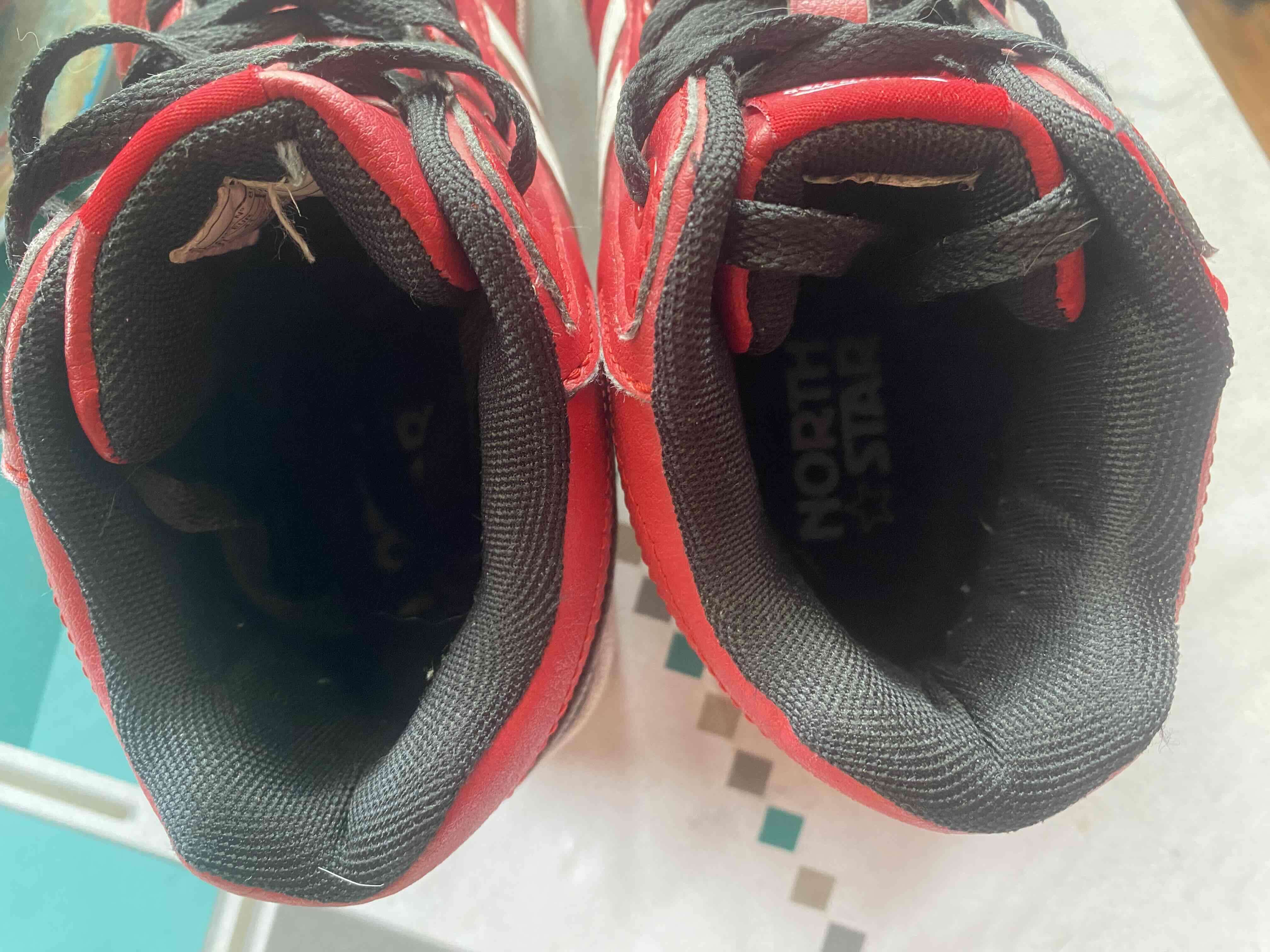 Zapatillas North Star rojas - miniatura 2