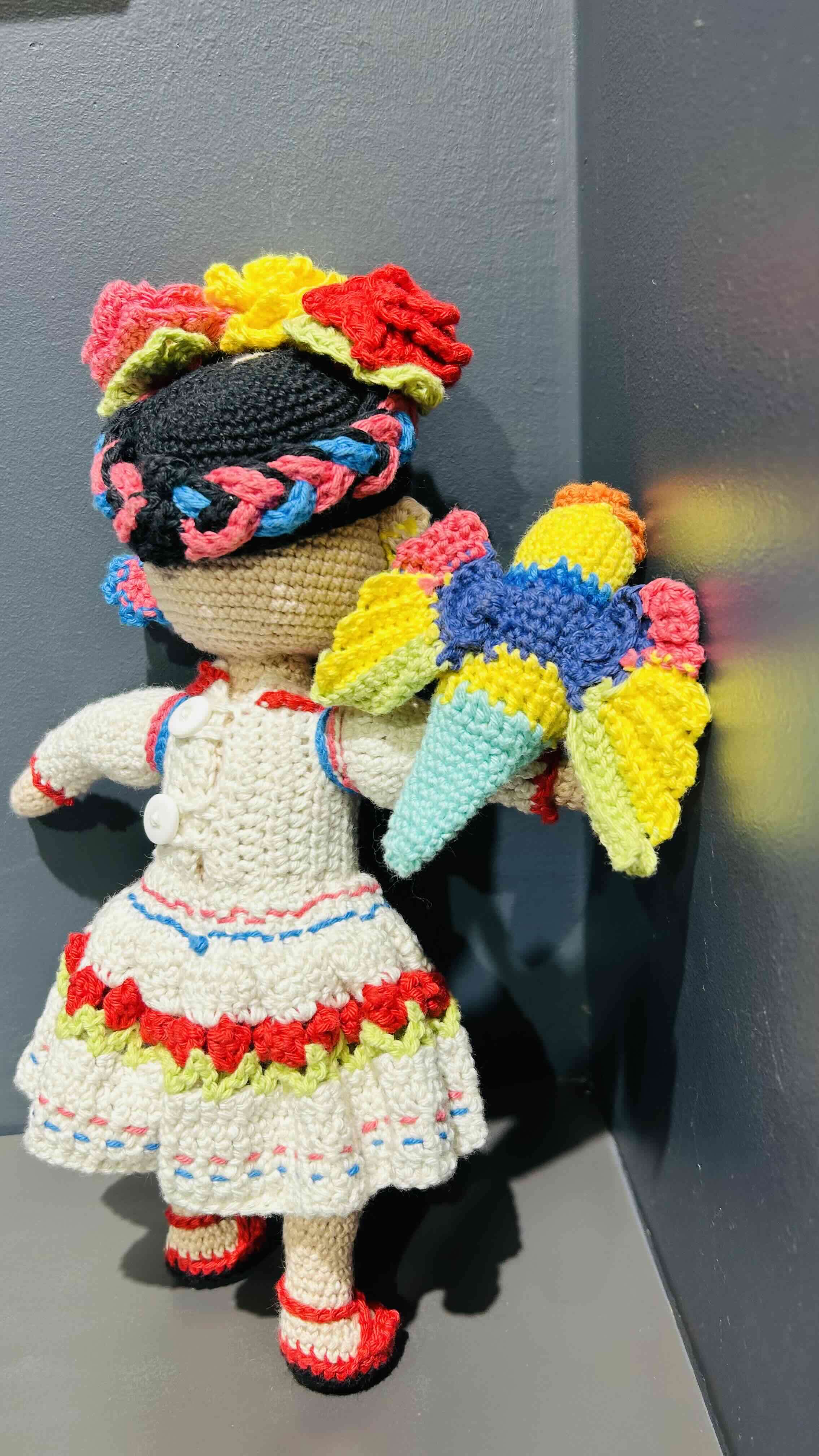 Muñeca de crochet Frida Kahlo - miniatura 3