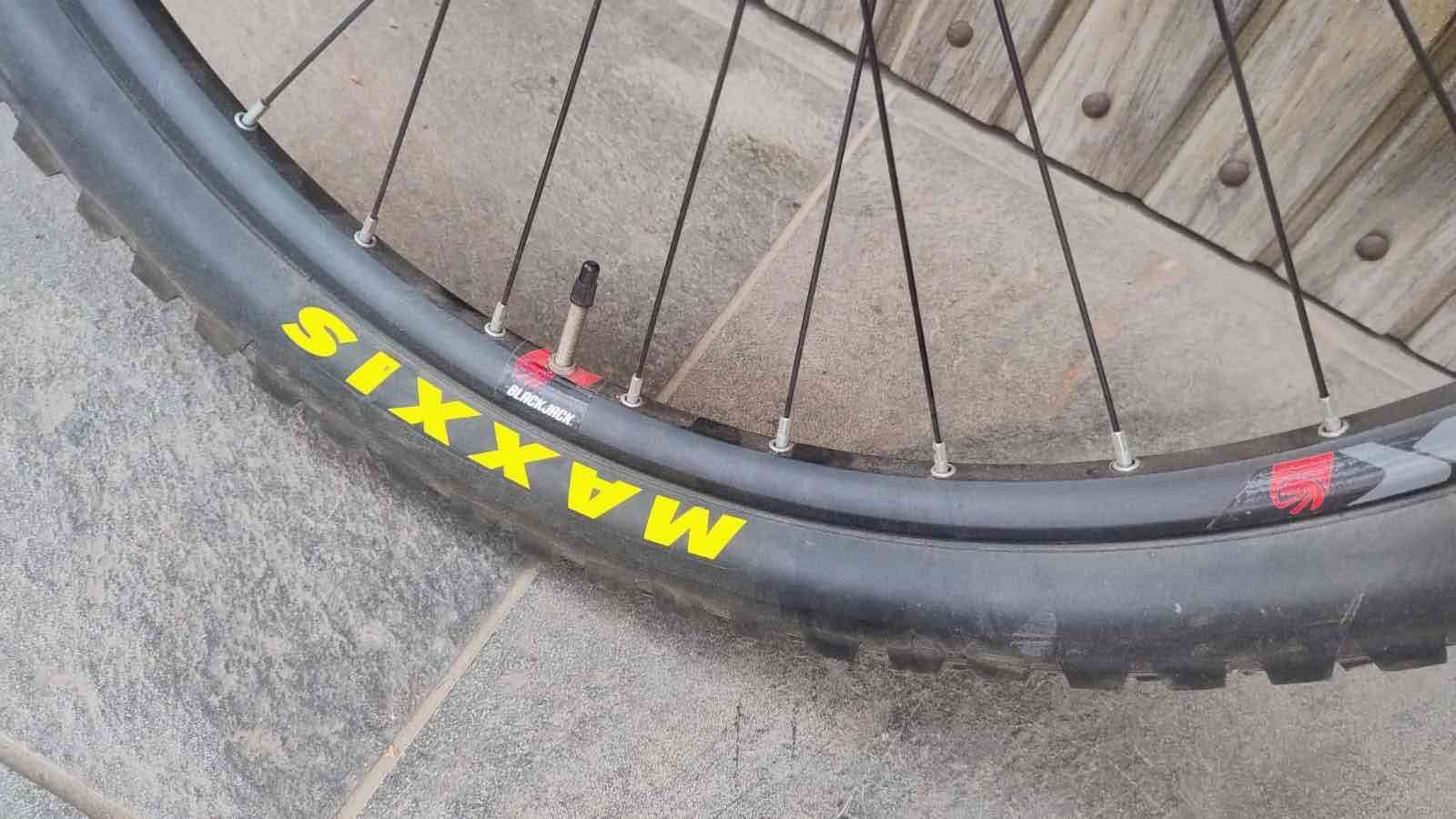 Bicicleta de montaña Specialized epic de carbono - miniatura 5