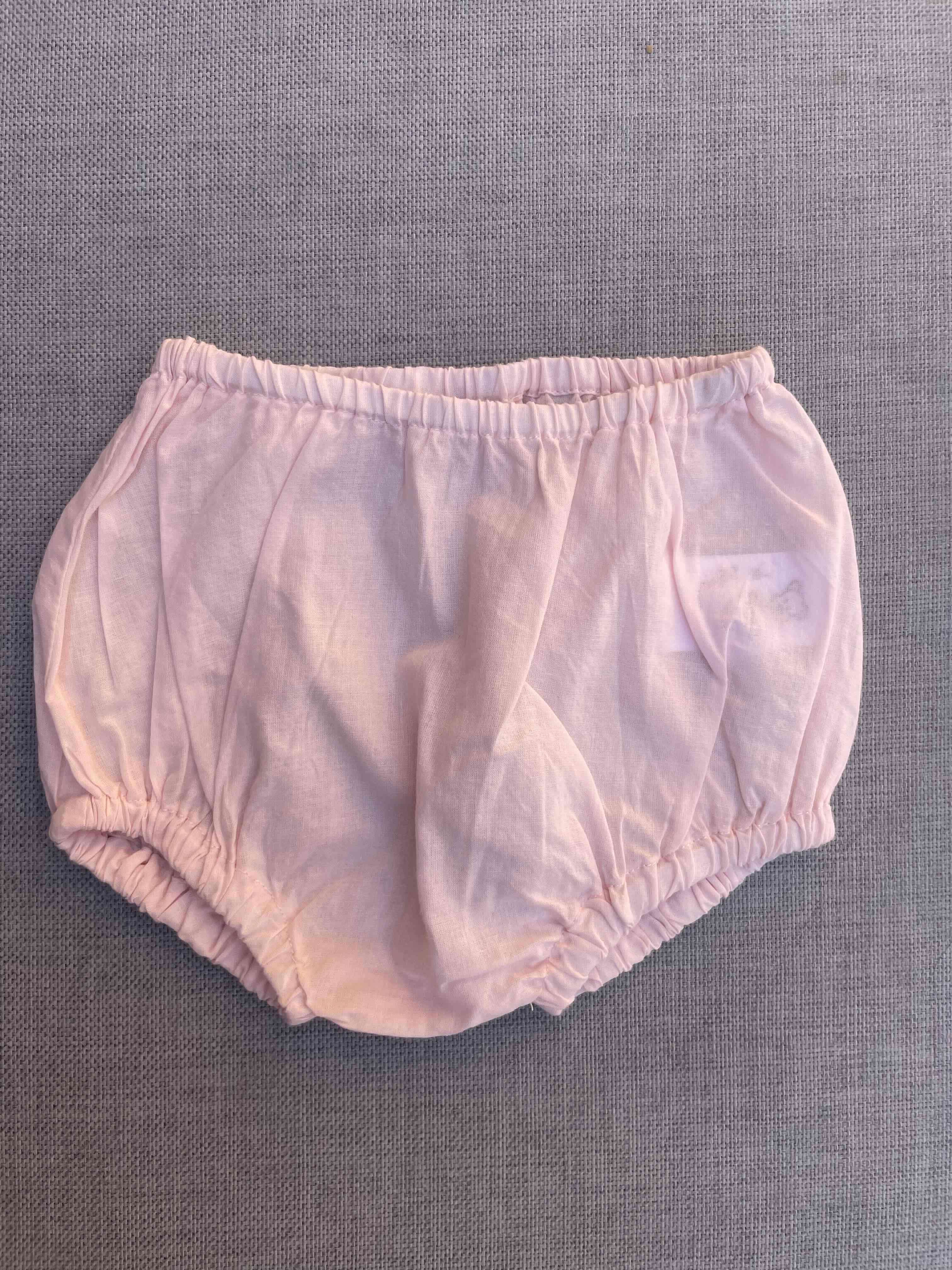 Conjunto bebé rosado con encaje - miniatura 3