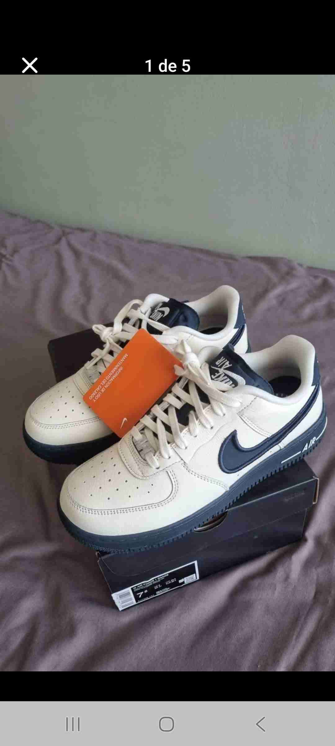 Zapatillas Nike Air Force blancas - miniatura 2