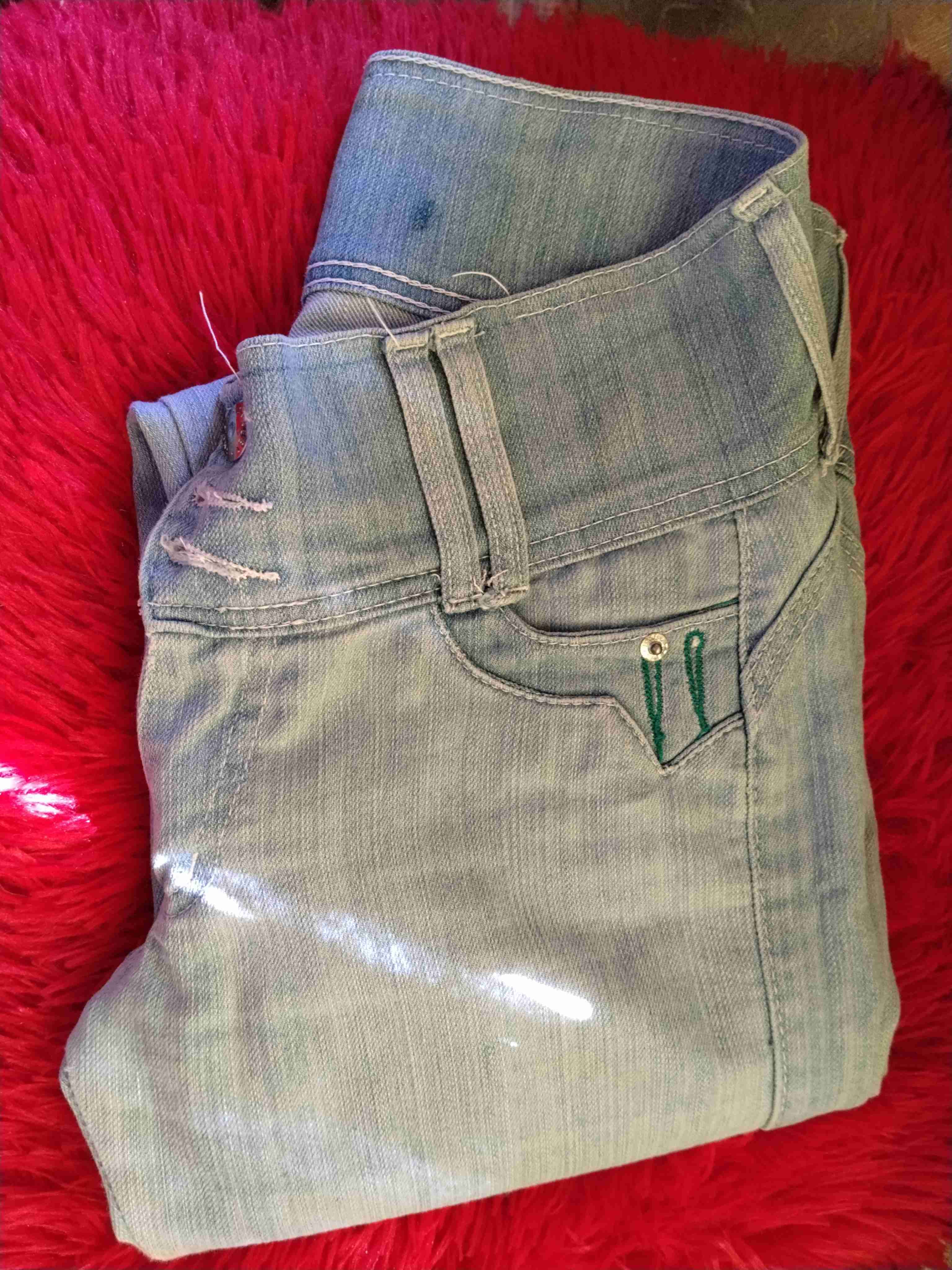 Jeans de mujer claros - miniatura 3