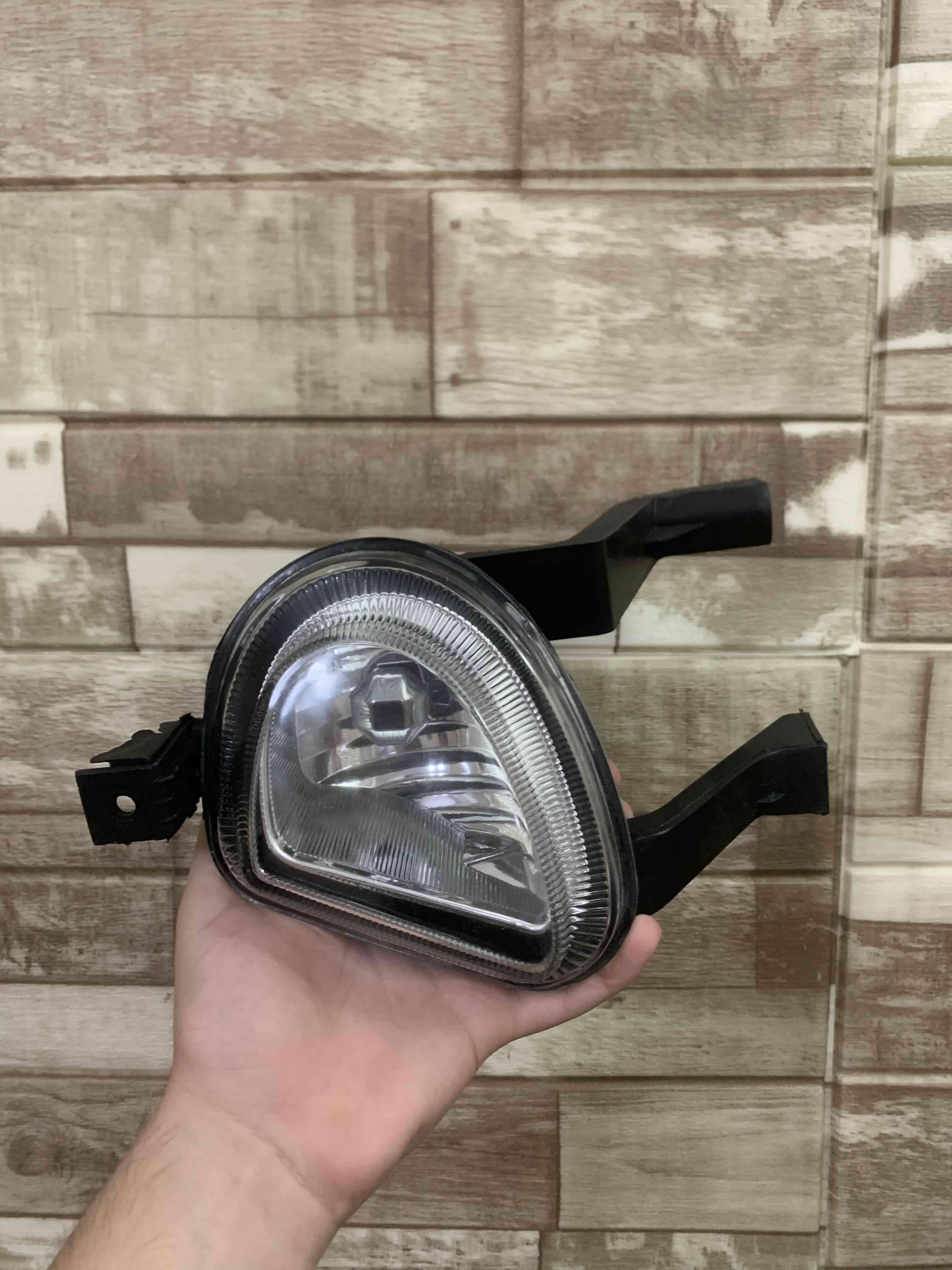 Foco Neblinero Para Opel Corsa 2001