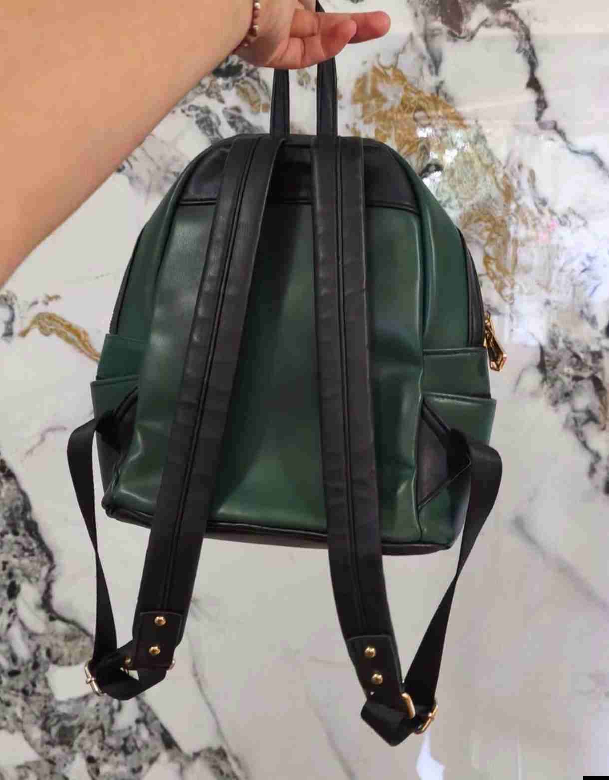 Mochila Marvel Loki  verde y dorada - miniatura 2