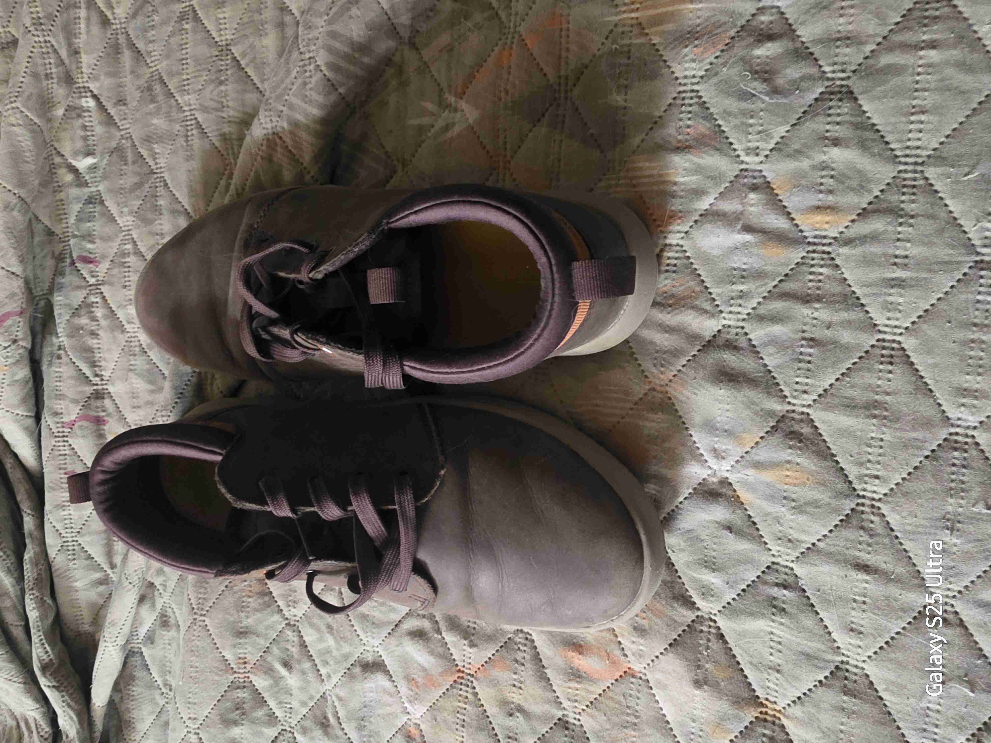 Zapatos casuales marrones Caterpillar