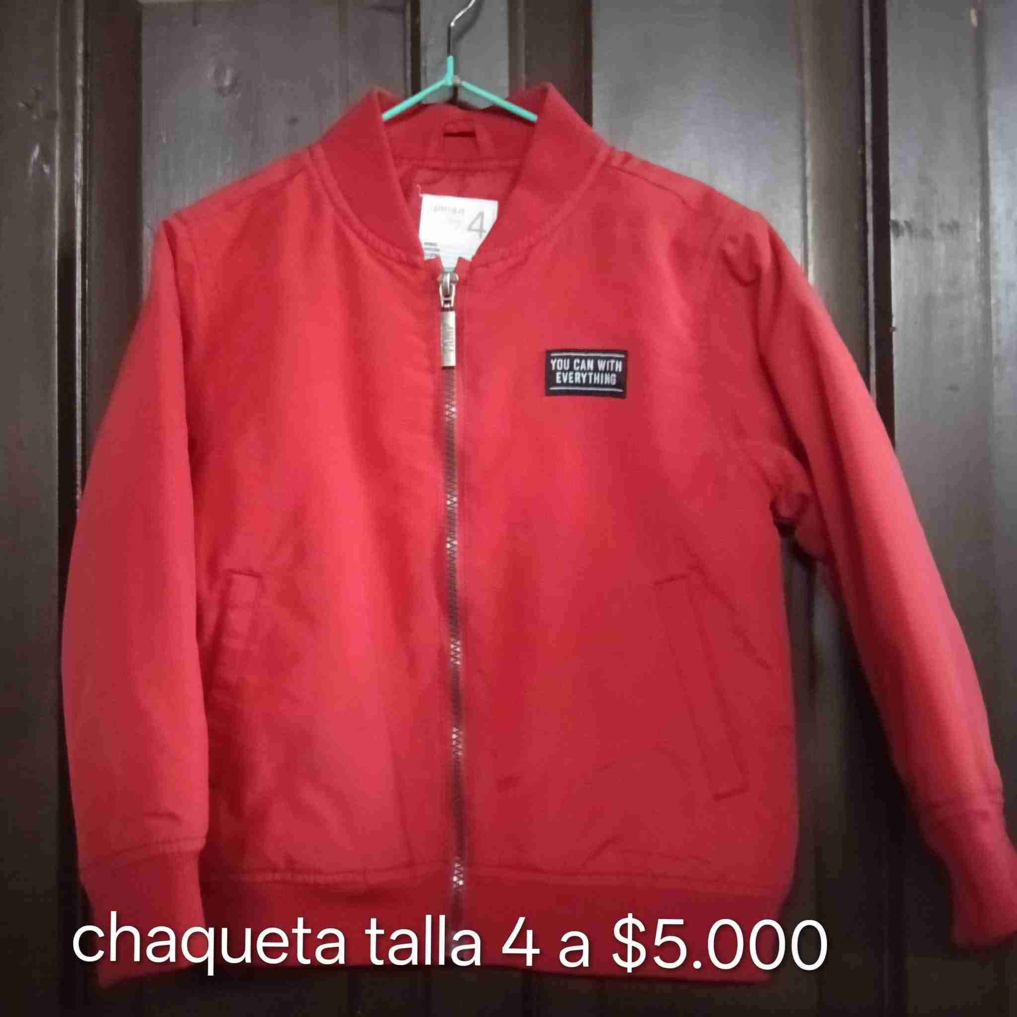 Chaqueta roja talla 4