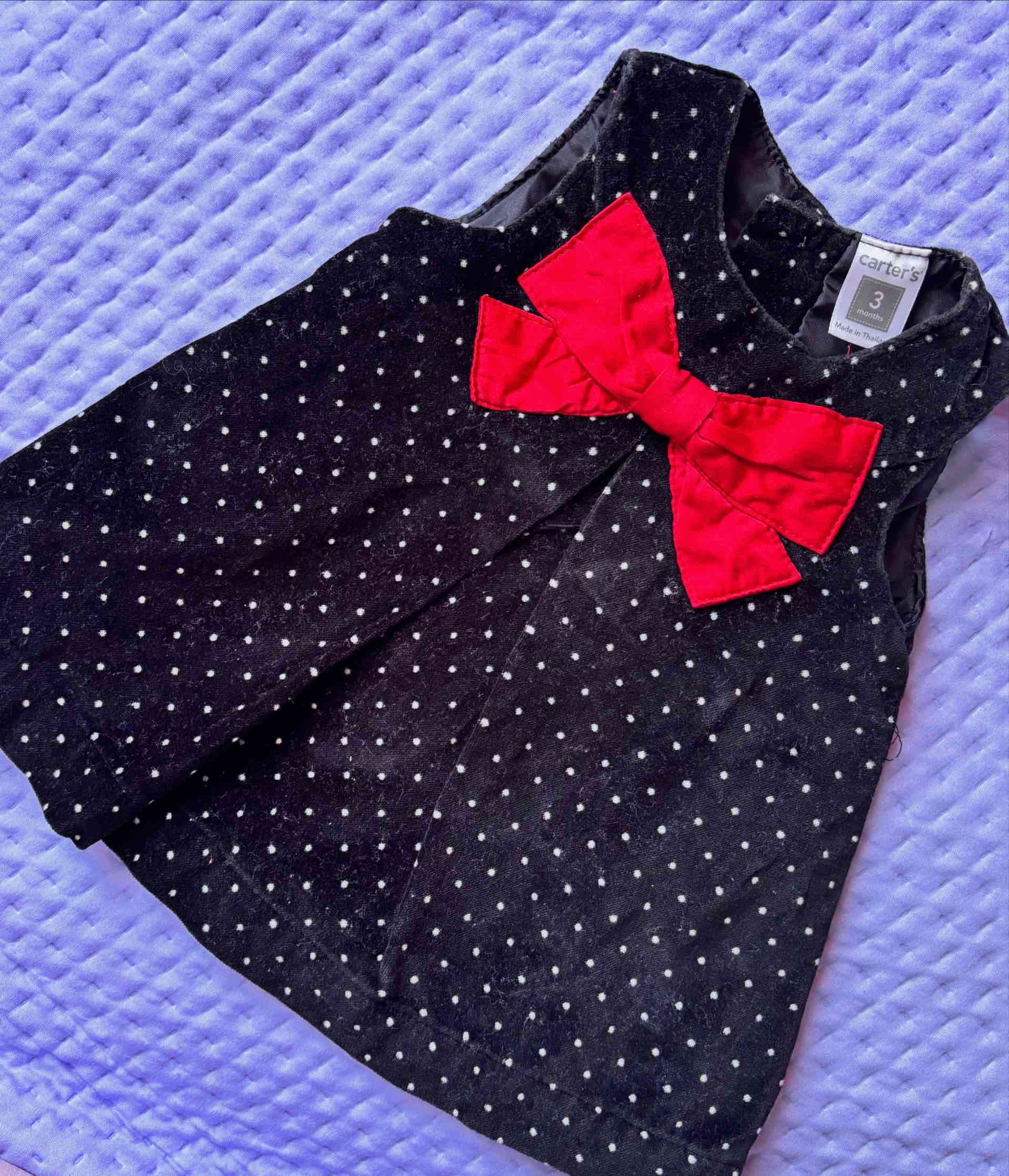 Vestido bebé negro con lazo rojo