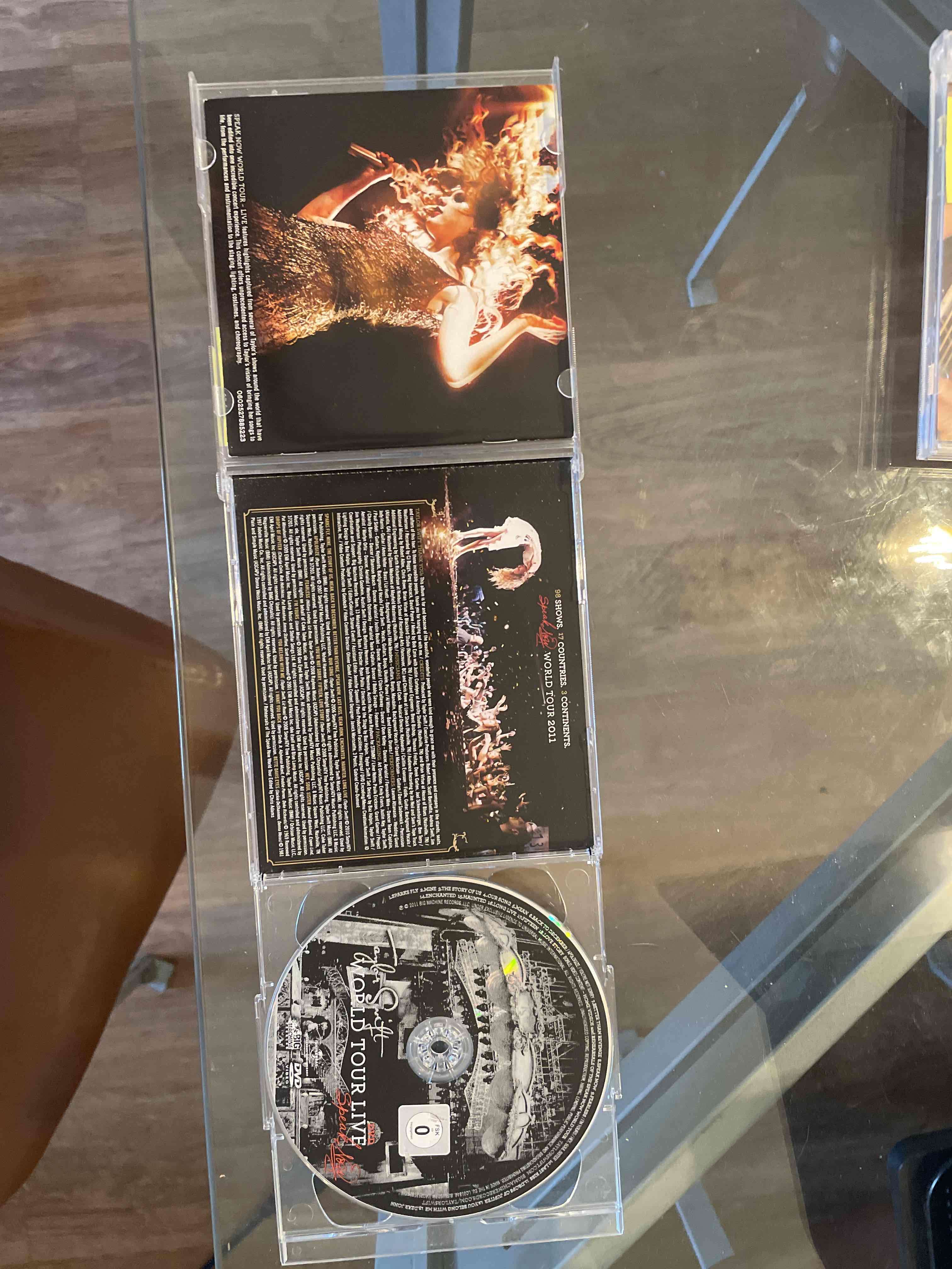 CD/DVD Taylor Swift World Tour Live - miniatura 4