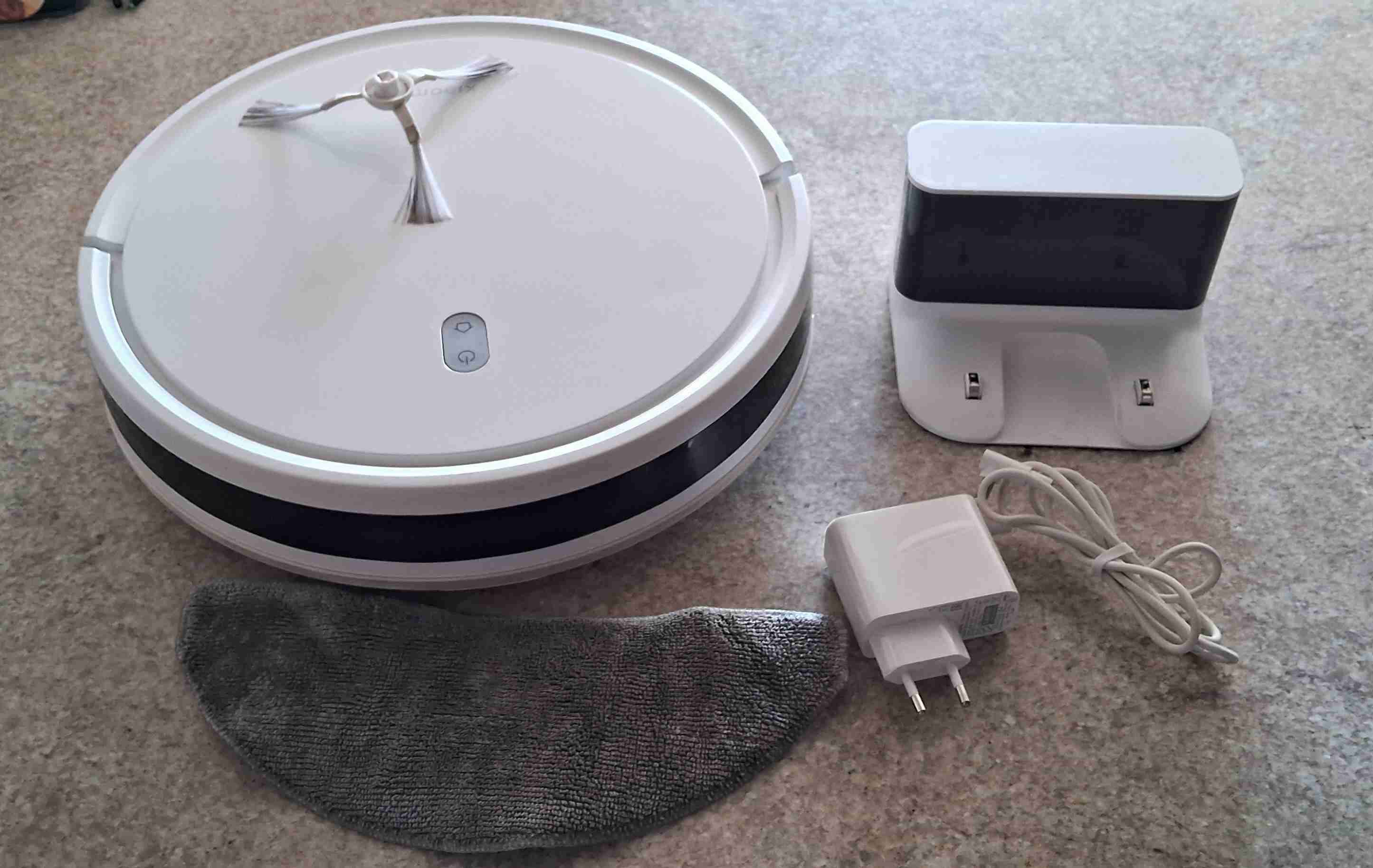 Robot aspiradora inteligente blanco