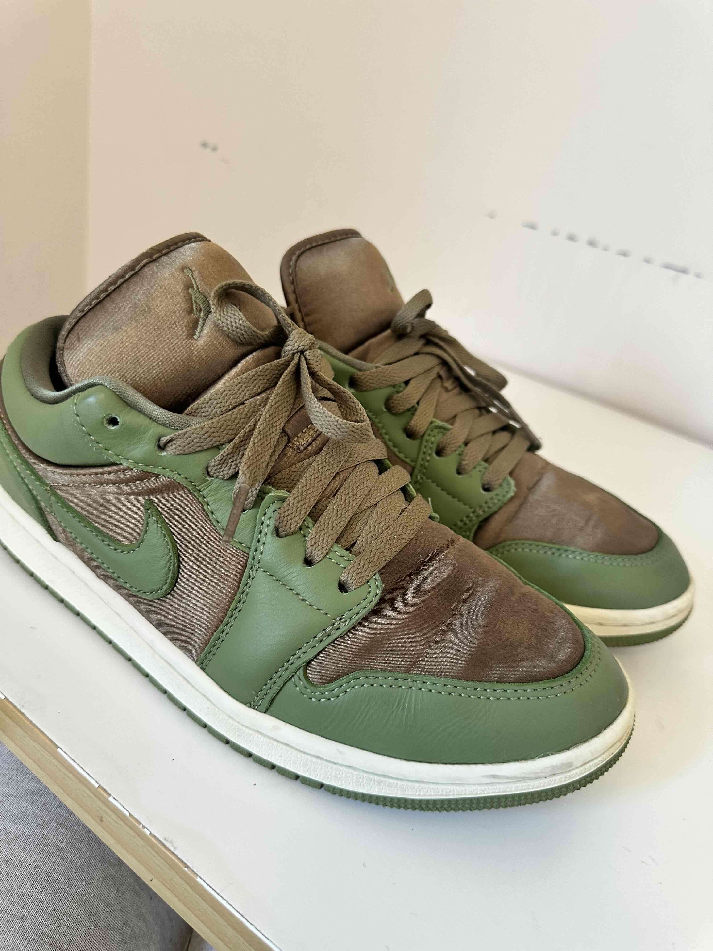 Zapatillas verdes bajas - miniatura 2