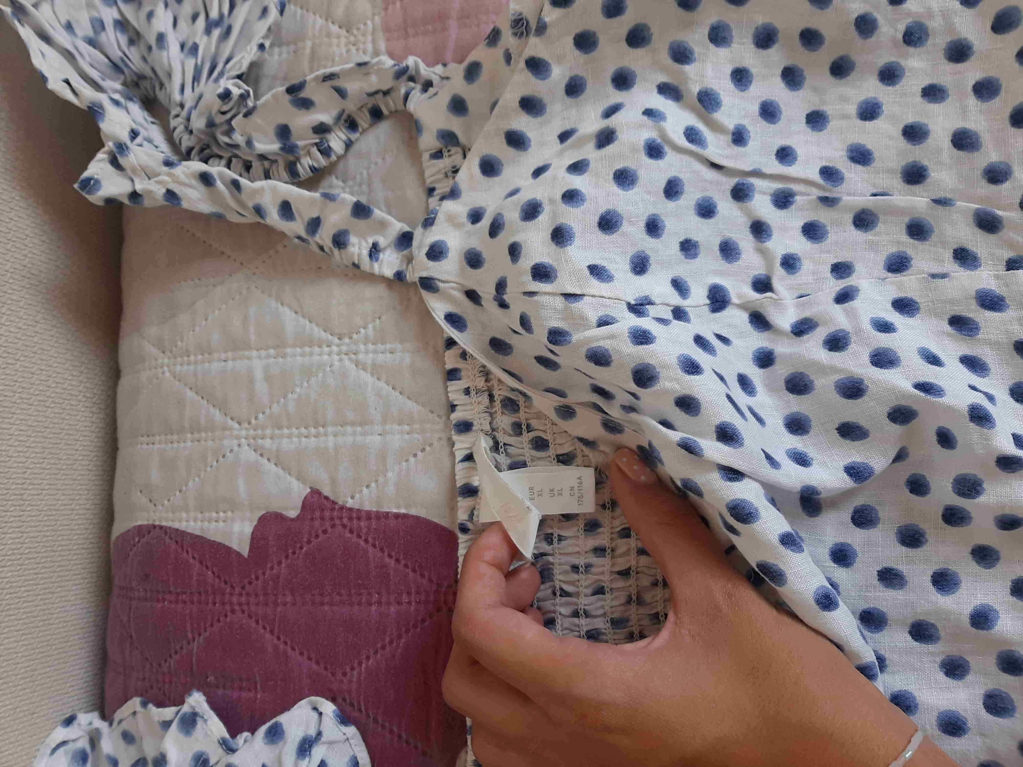 Conjunto de pijama con lunares - miniatura 3