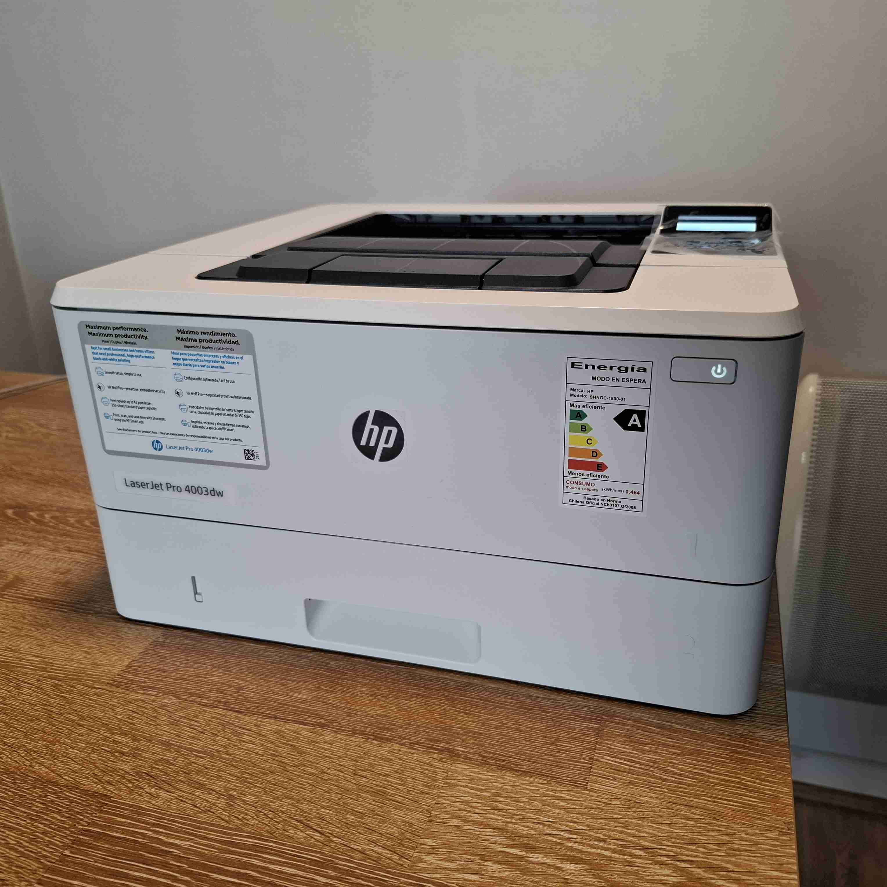 Impresora HP LaserJet Pro 4003dw Monocromática - miniatura 2