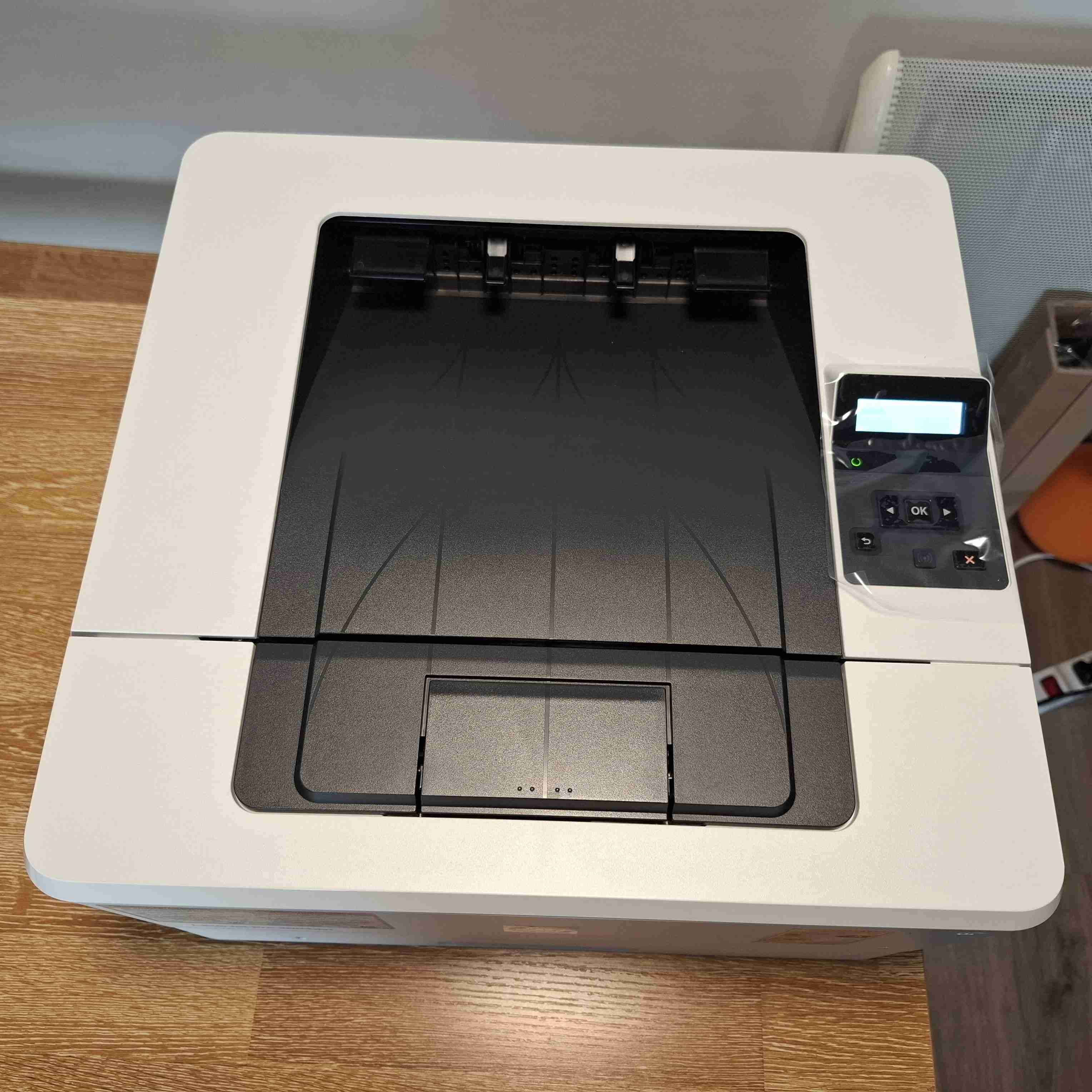 Impresora HP LaserJet Pro 4003dw Monocromática - miniatura 4