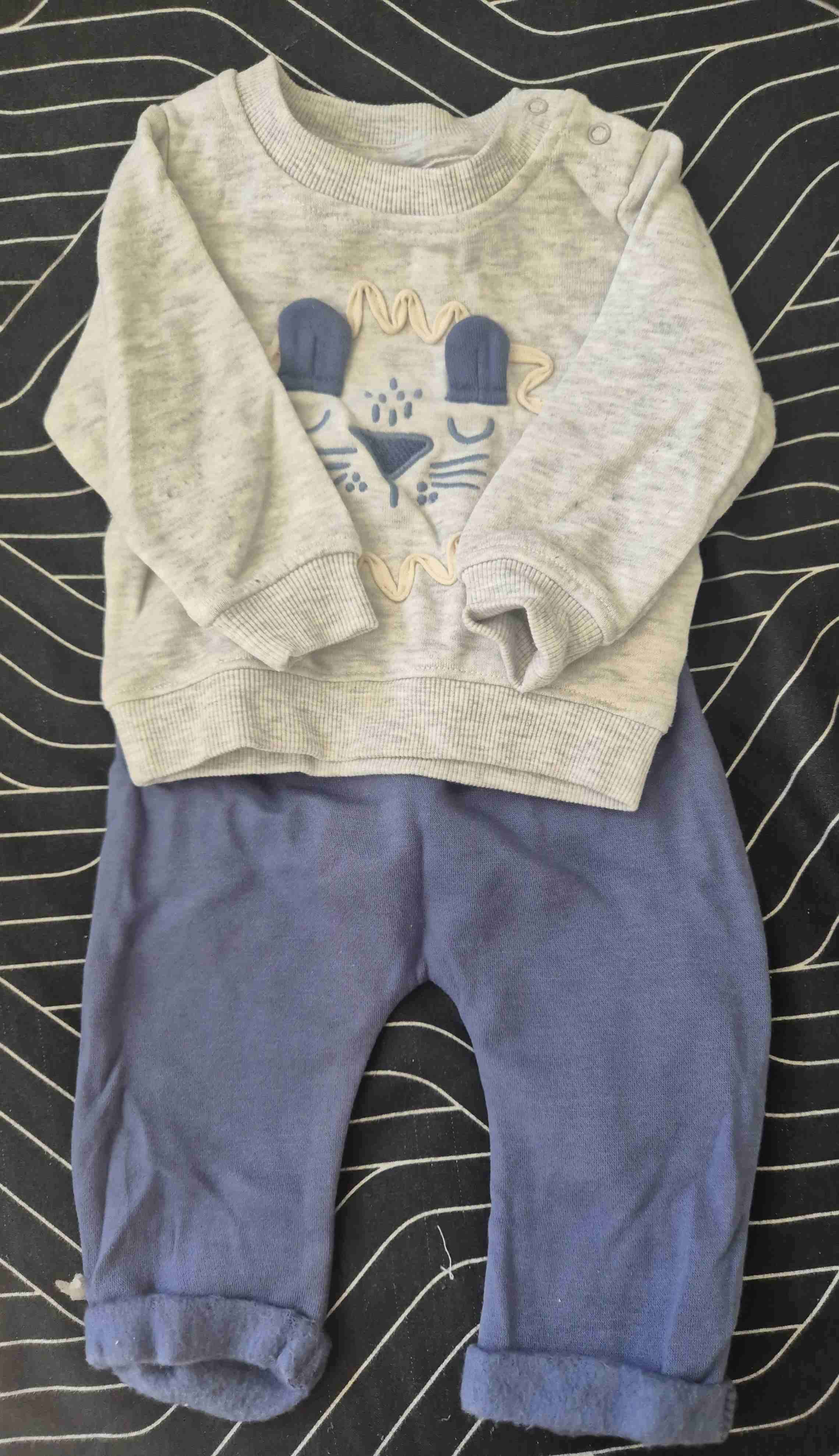 Lote Conjuntos ropa bebé con estampado - miniatura 4