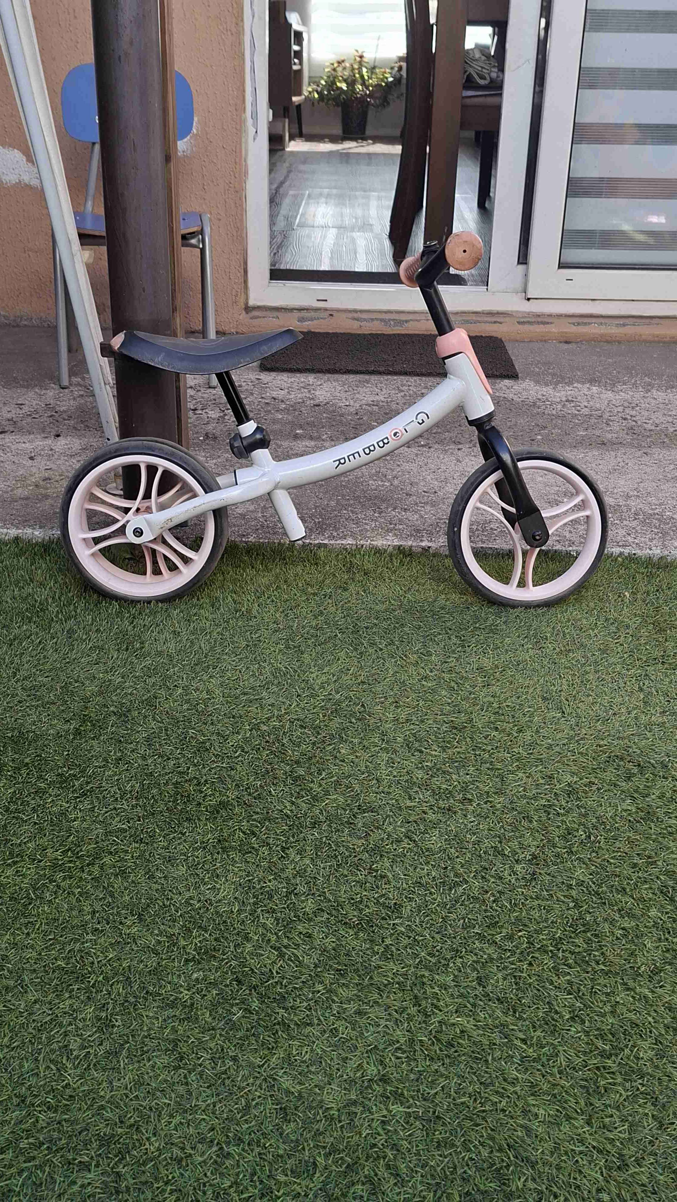 Bicicleta de equilibrio infantil