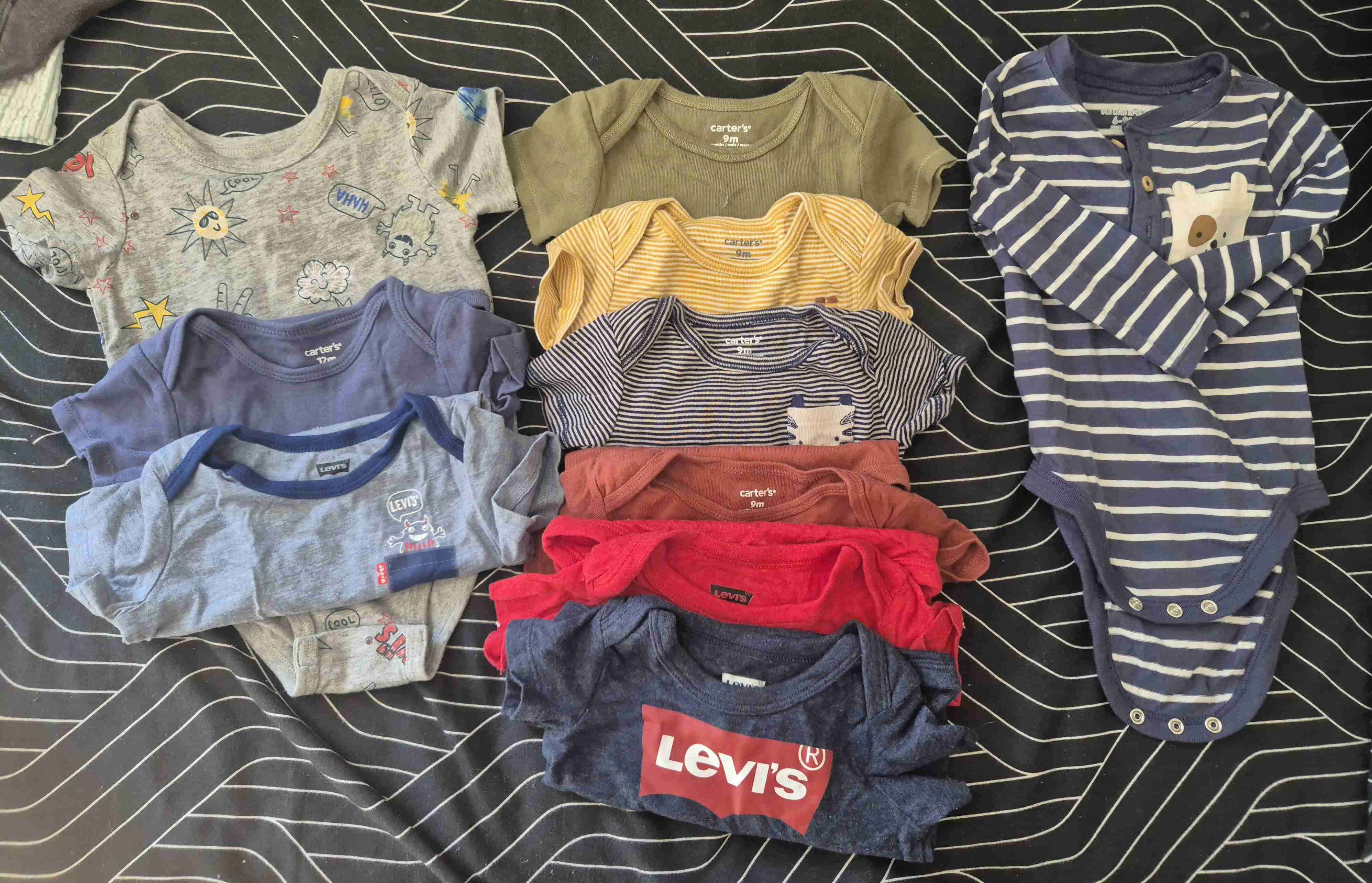 Lote de bodys de bebé variados - miniatura 2