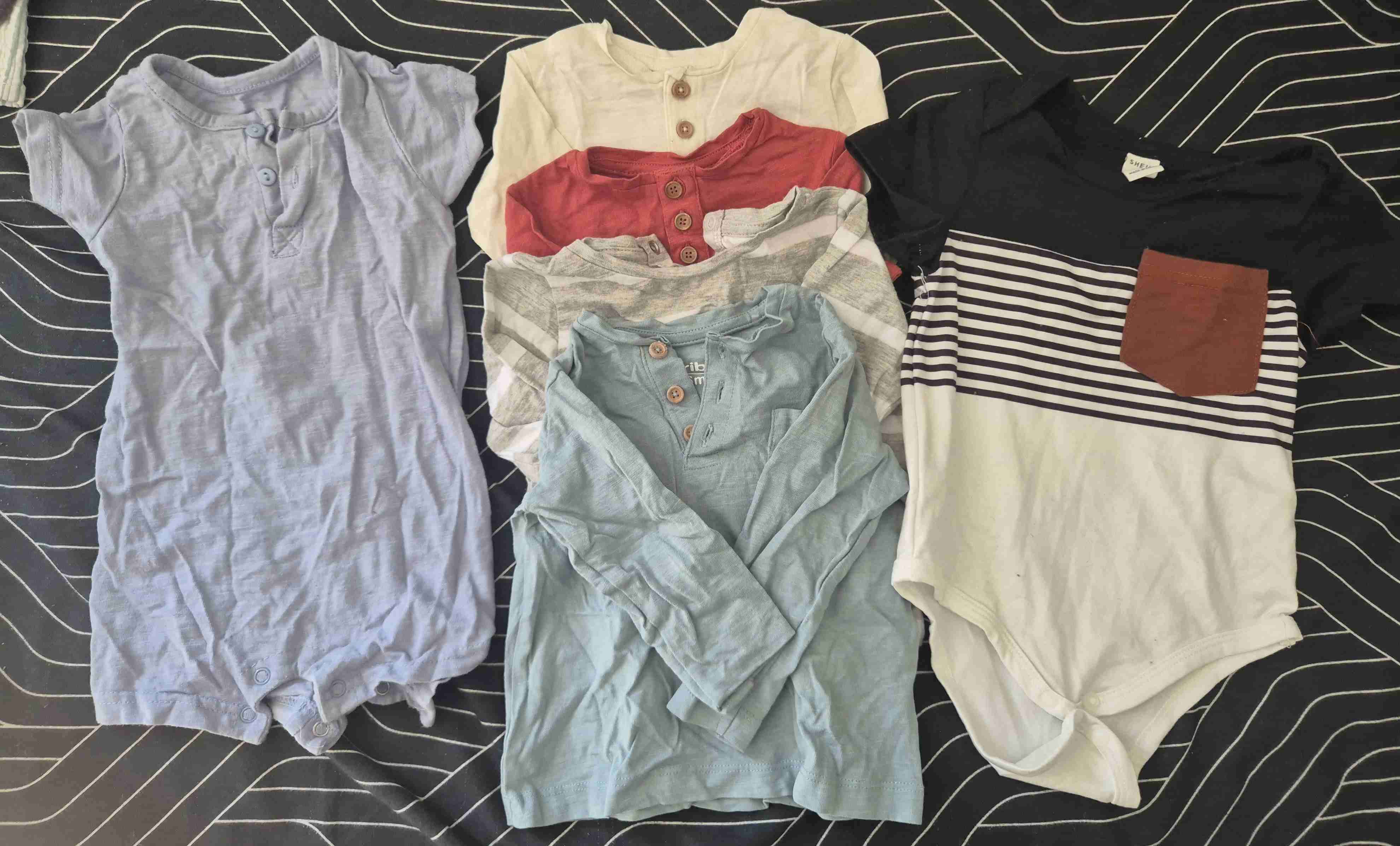 Lote de ropa de bebé de 6 a 12m - miniatura 2