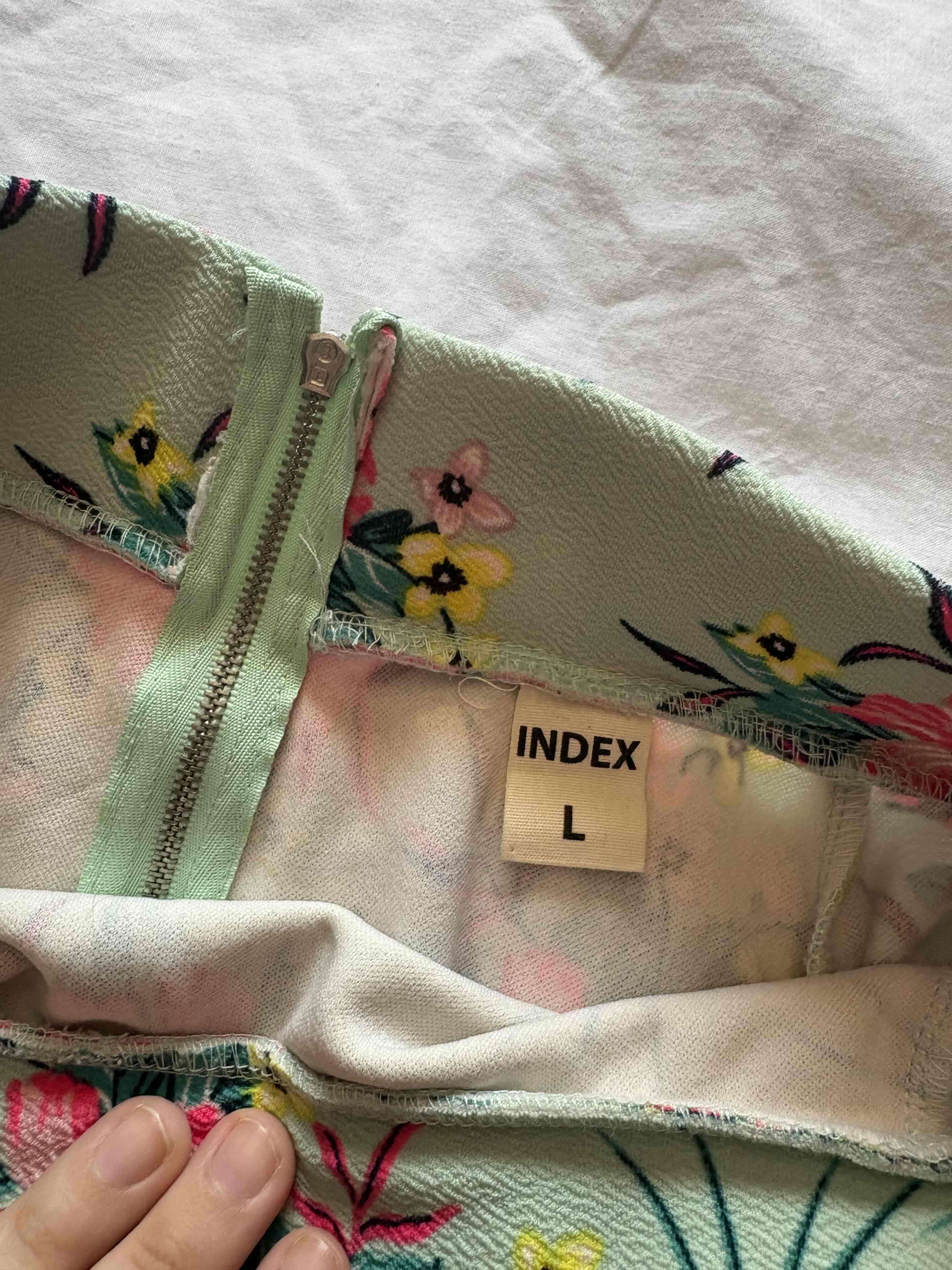 Falda corta floral verde - miniatura 2