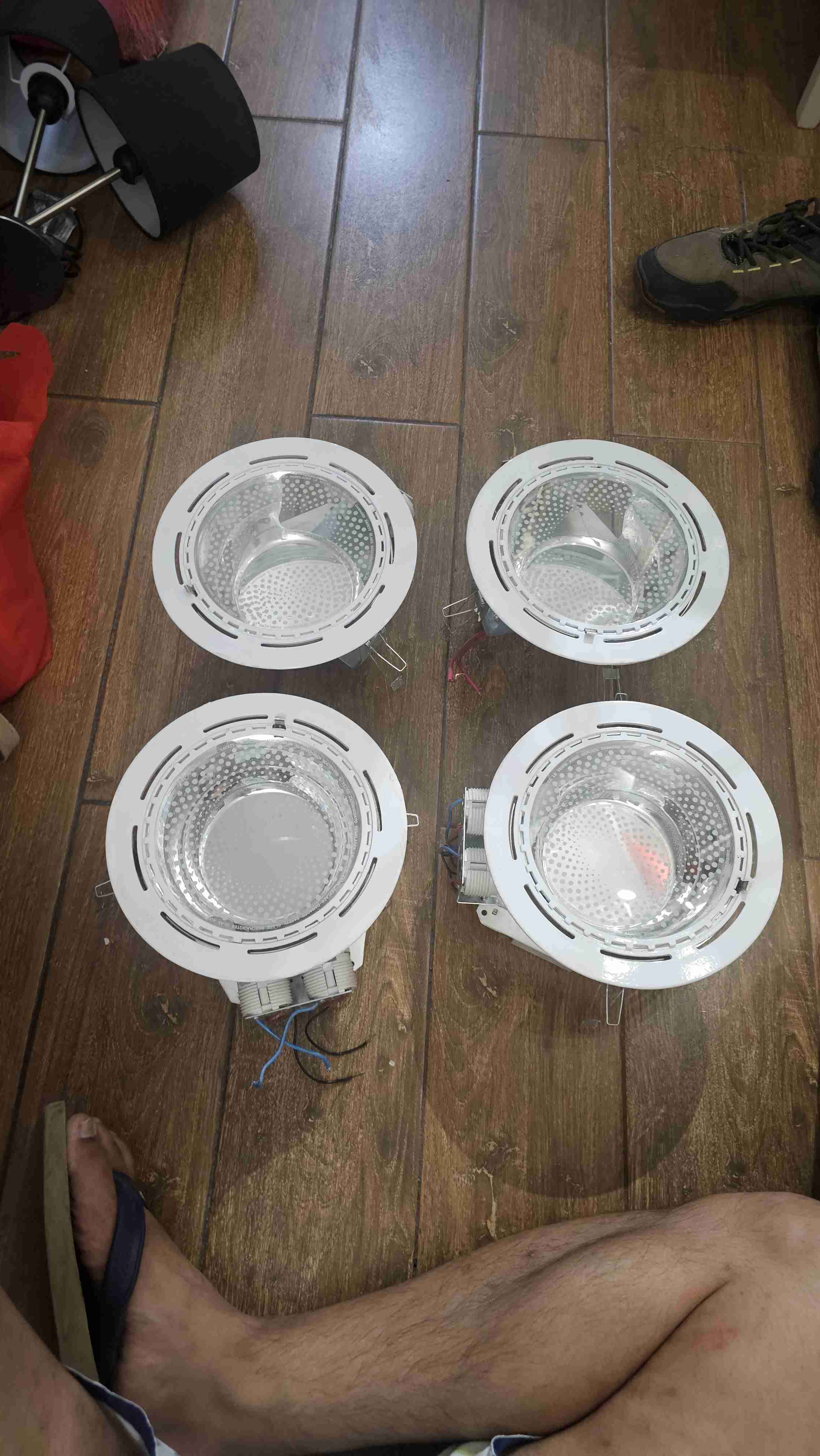 Focos empotrables de techo  x 4