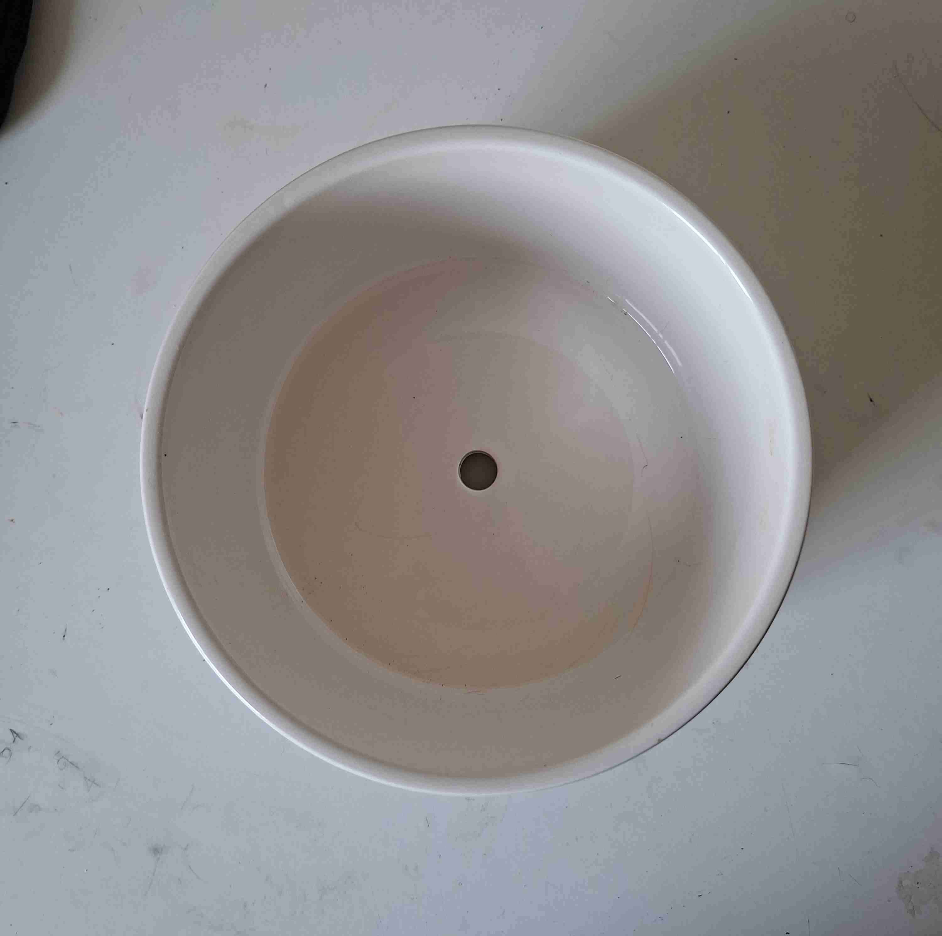 Macetero blanco con rayas azules - miniatura 3