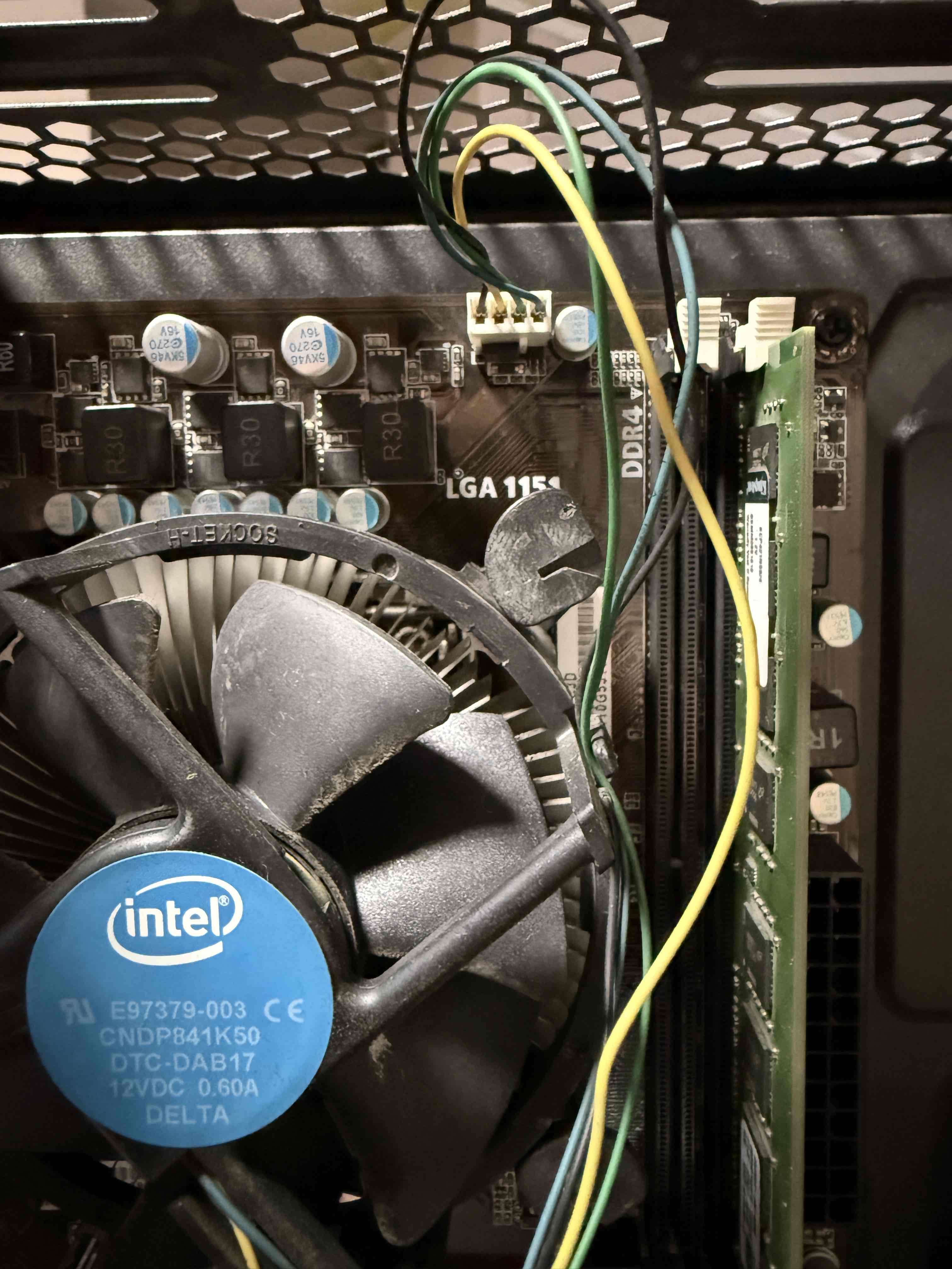 Intel i5 6ta generación - miniatura 2