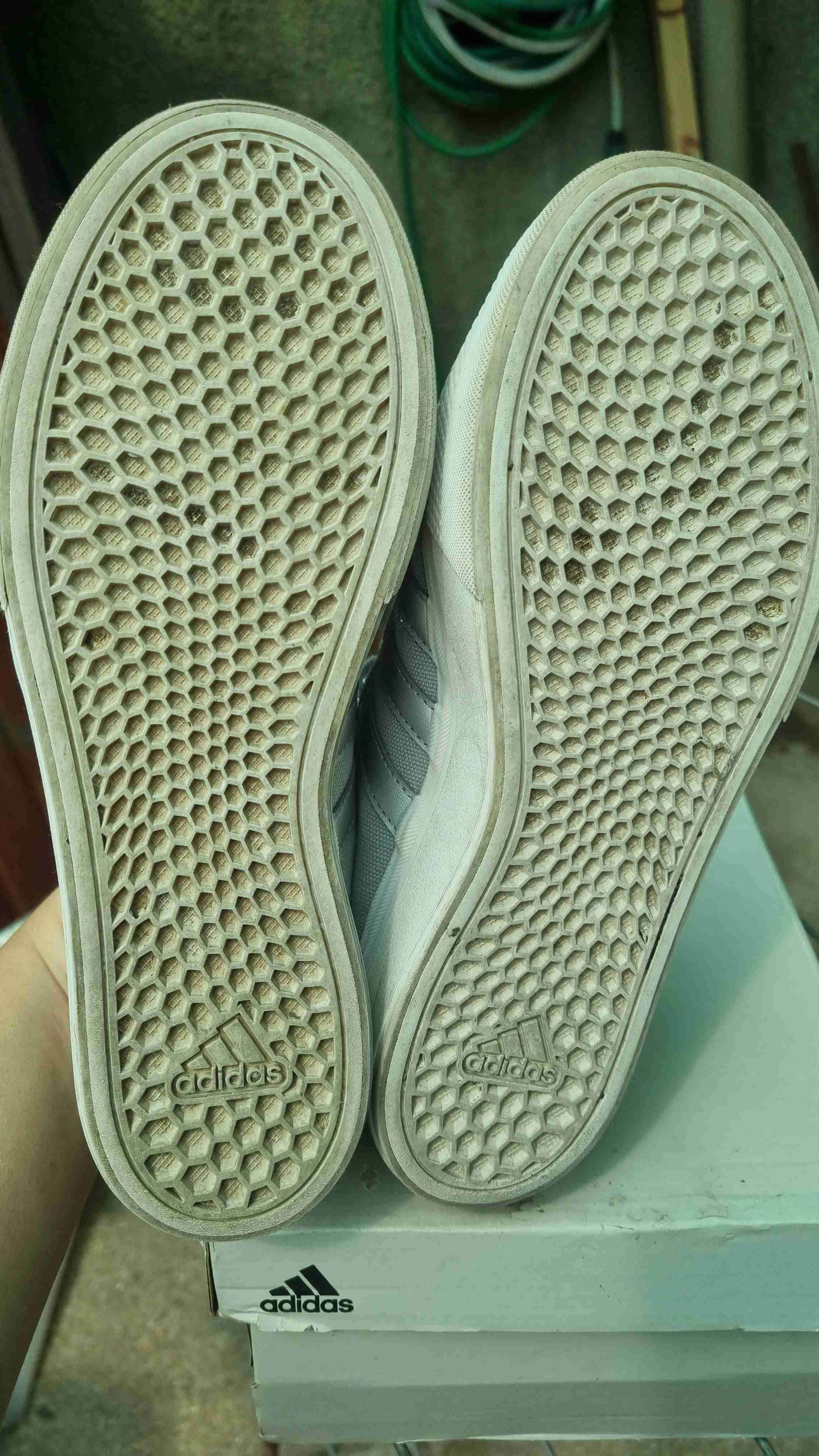 Zapatillas grises Adidas - miniatura 3