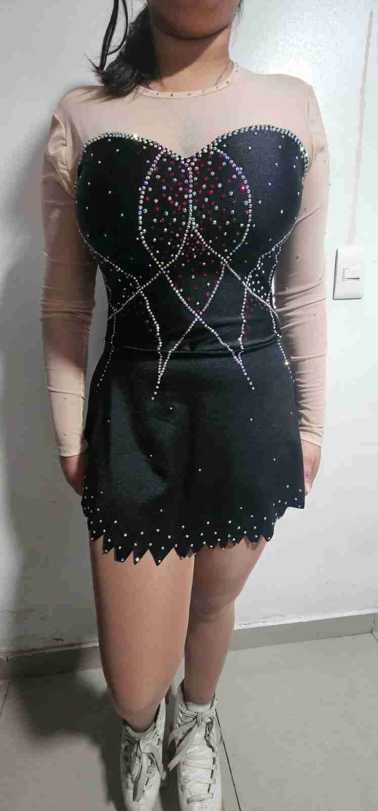 Vestido de patinaje artístico