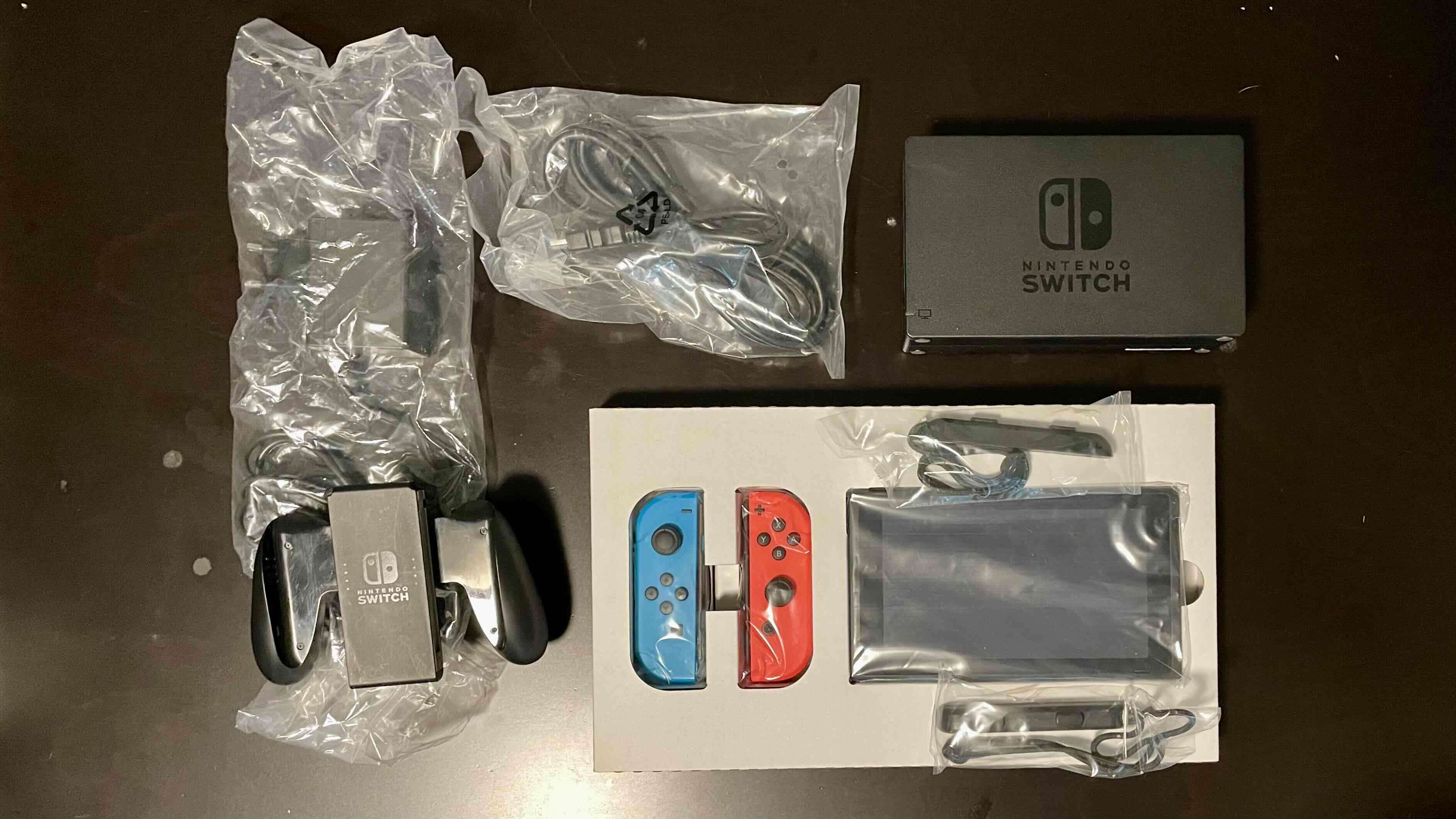 Consola Nintendo Switch V2 + Accesorios originales - miniatura 4