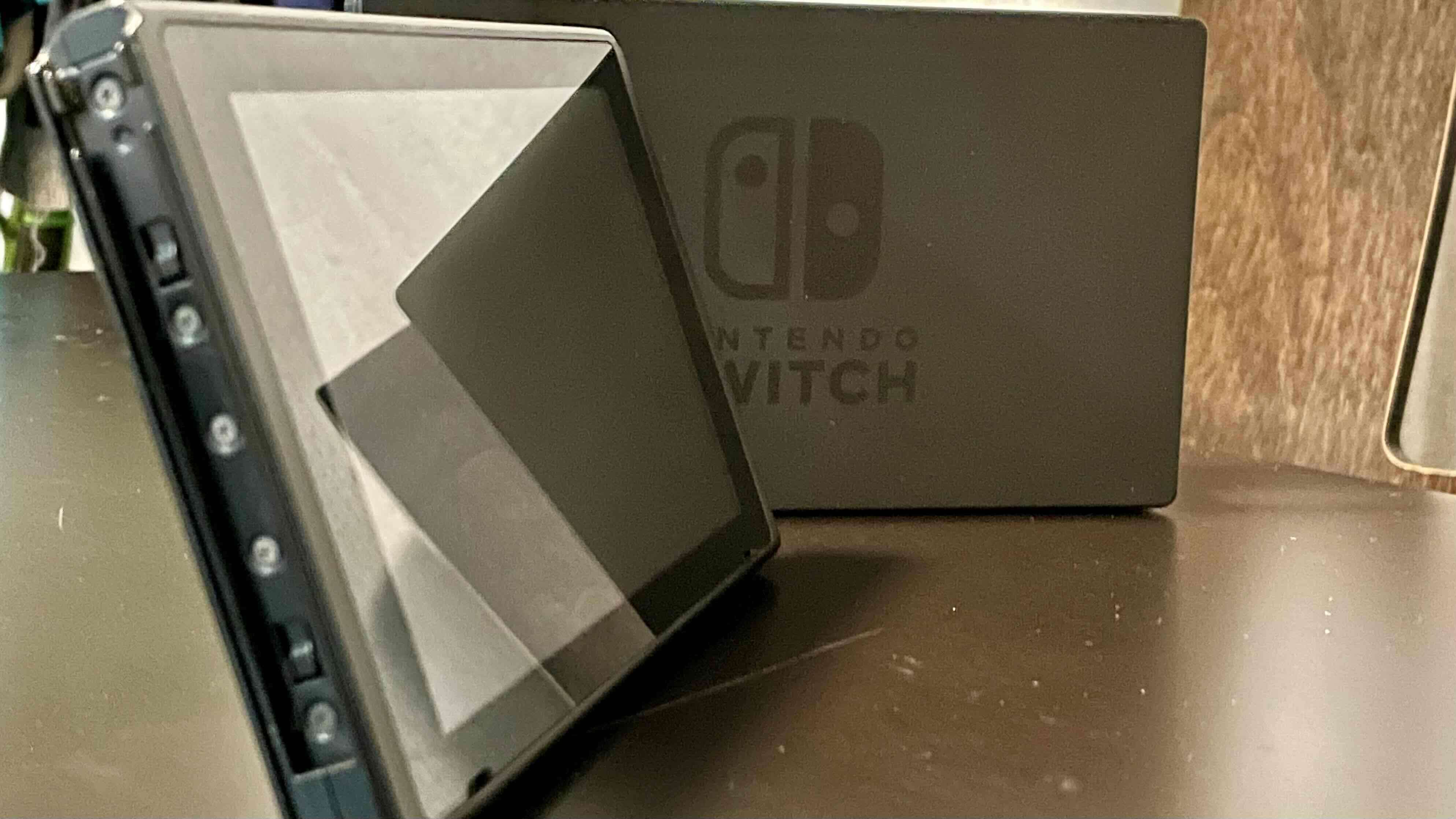 Consola Nintendo Switch V2 + Accesorios originales - miniatura 6