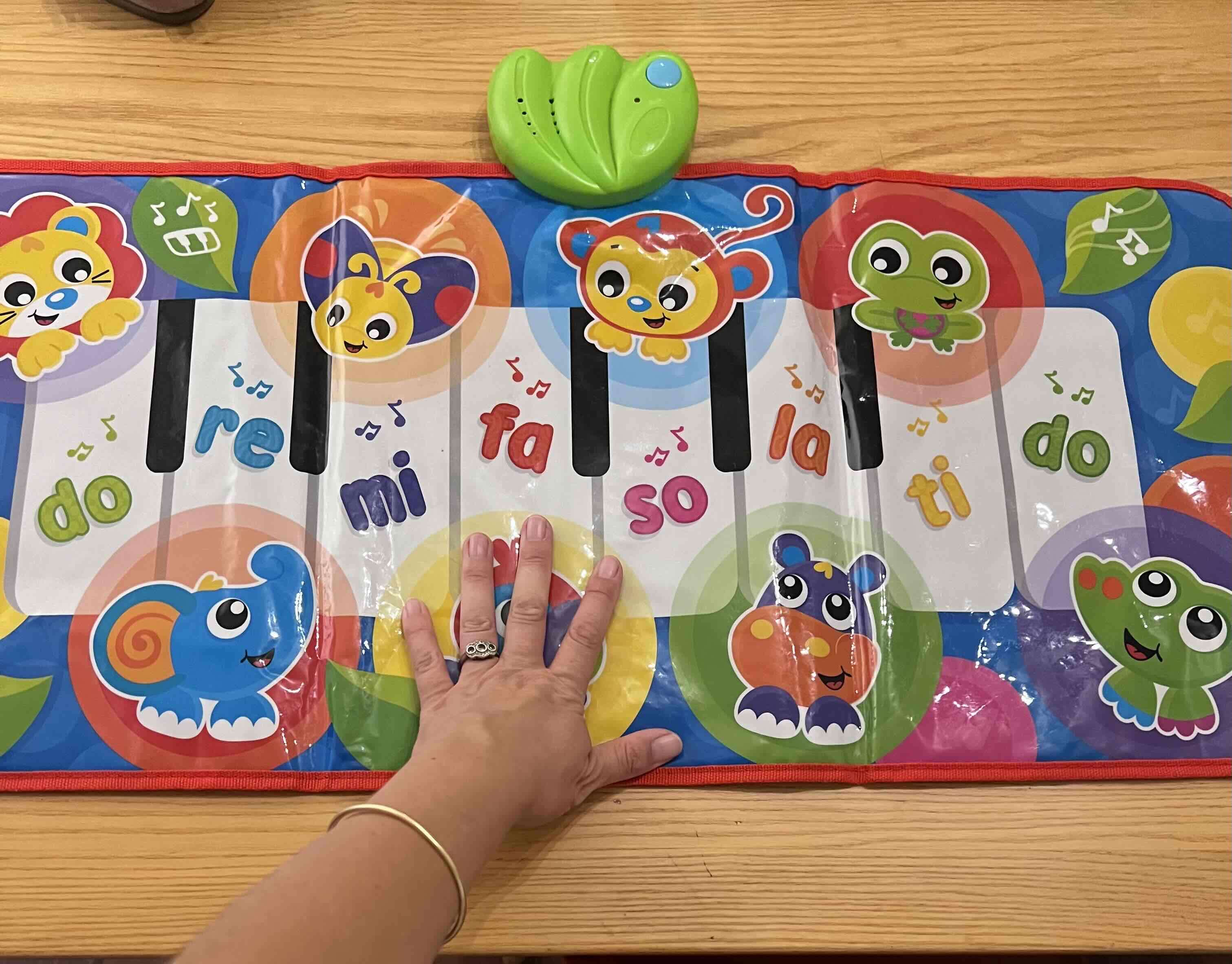 Alfombra con piano musical para niños - miniatura 2